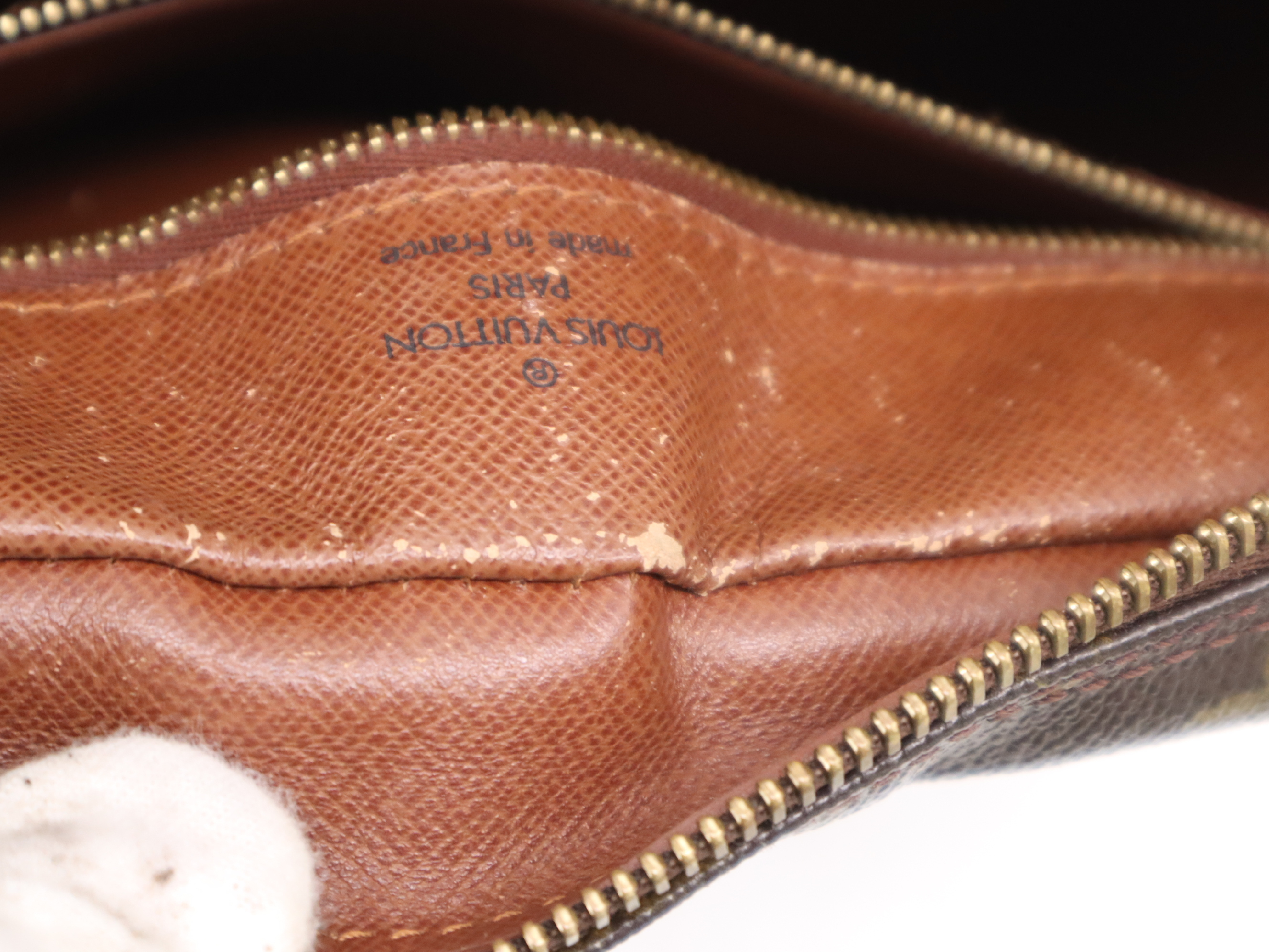 M45244 Monogram Nile Shoulder Bag — view 12