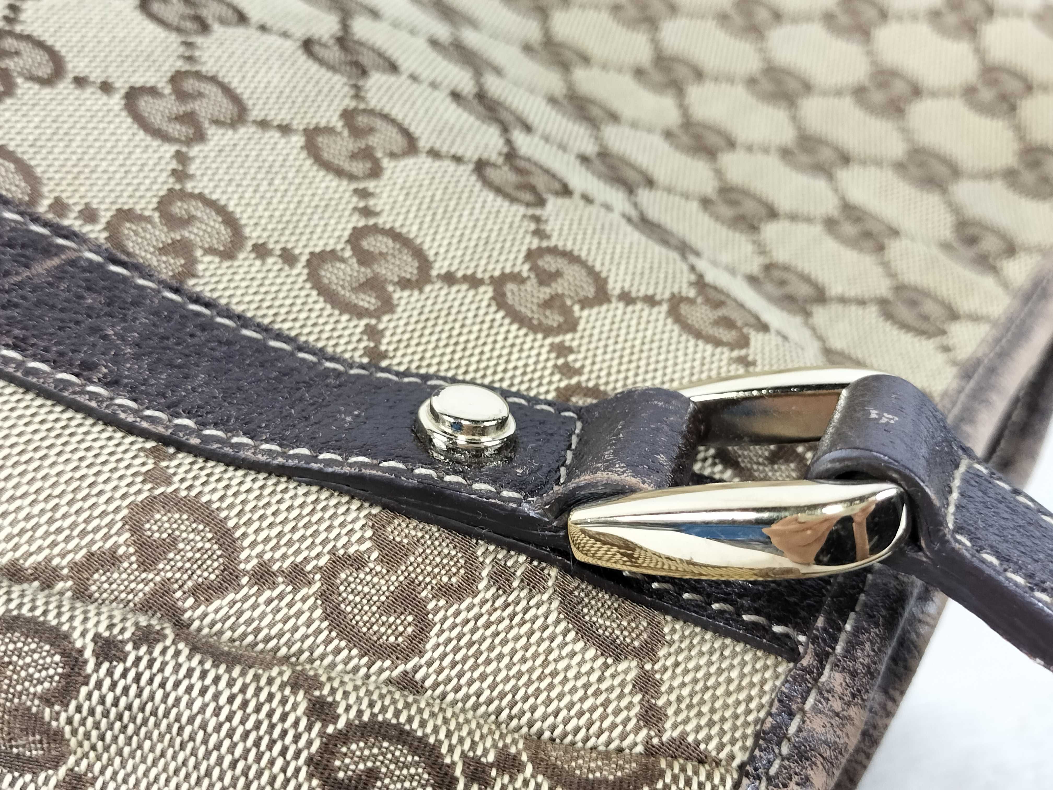 GG Canvas Shoulder Bag Tote Bag — view 5