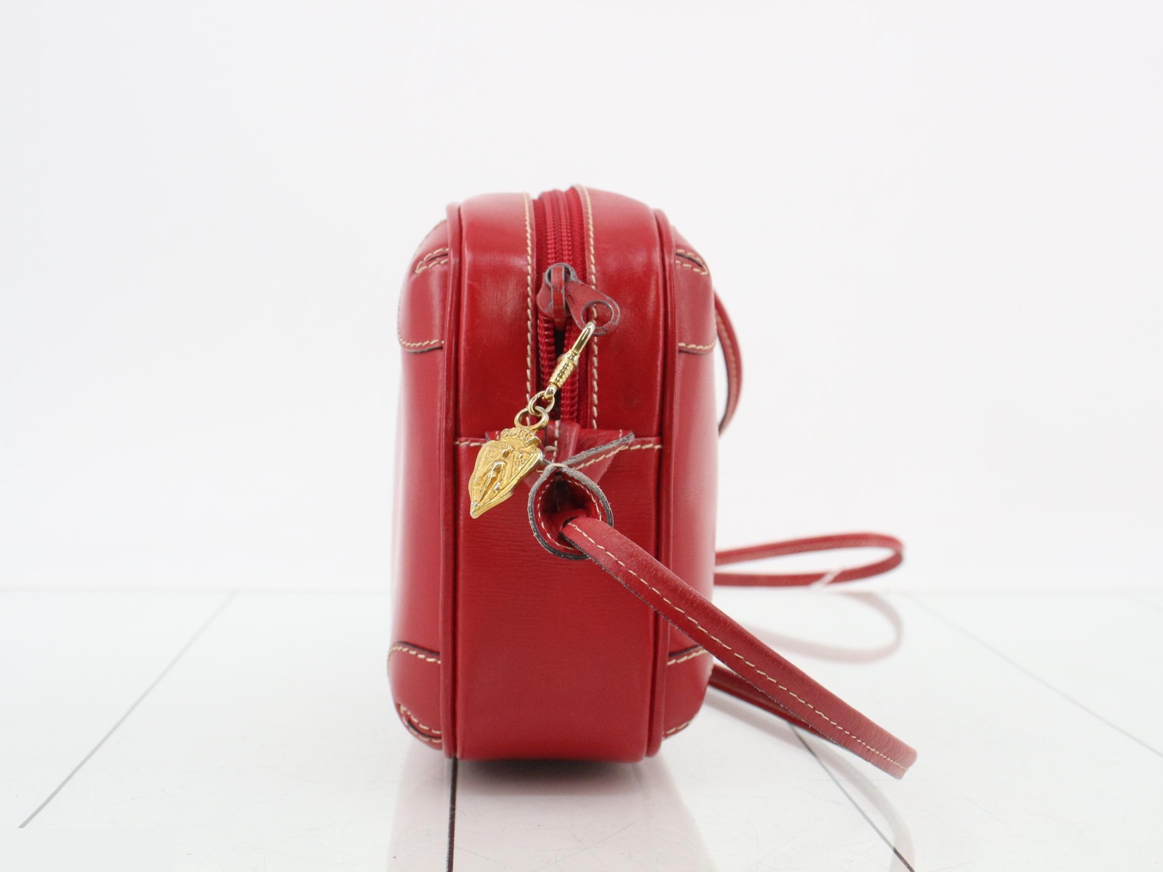 shoulder bag — view 4