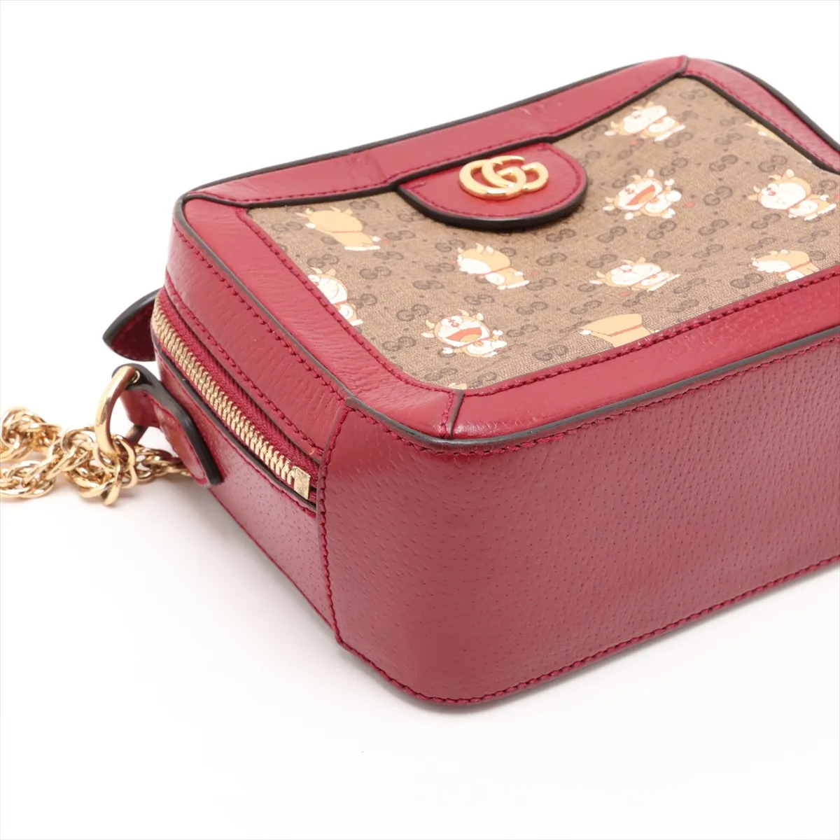 Doraemon x Gucci Mini GG Supreme 655596 PVC x Leather Chain Shoulder Bag Beige x Red — view 4