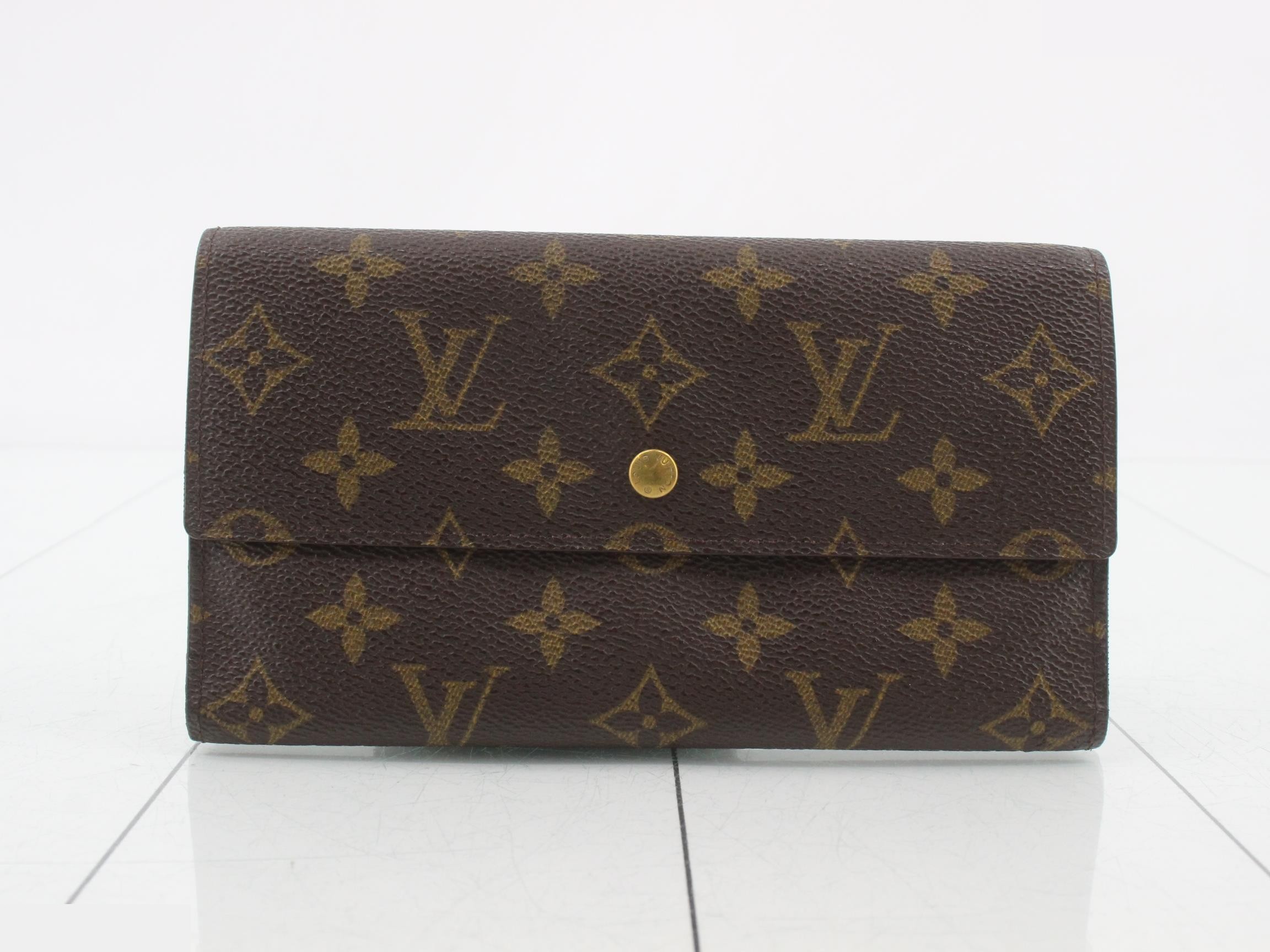 Porte Tresor International Long Wallet