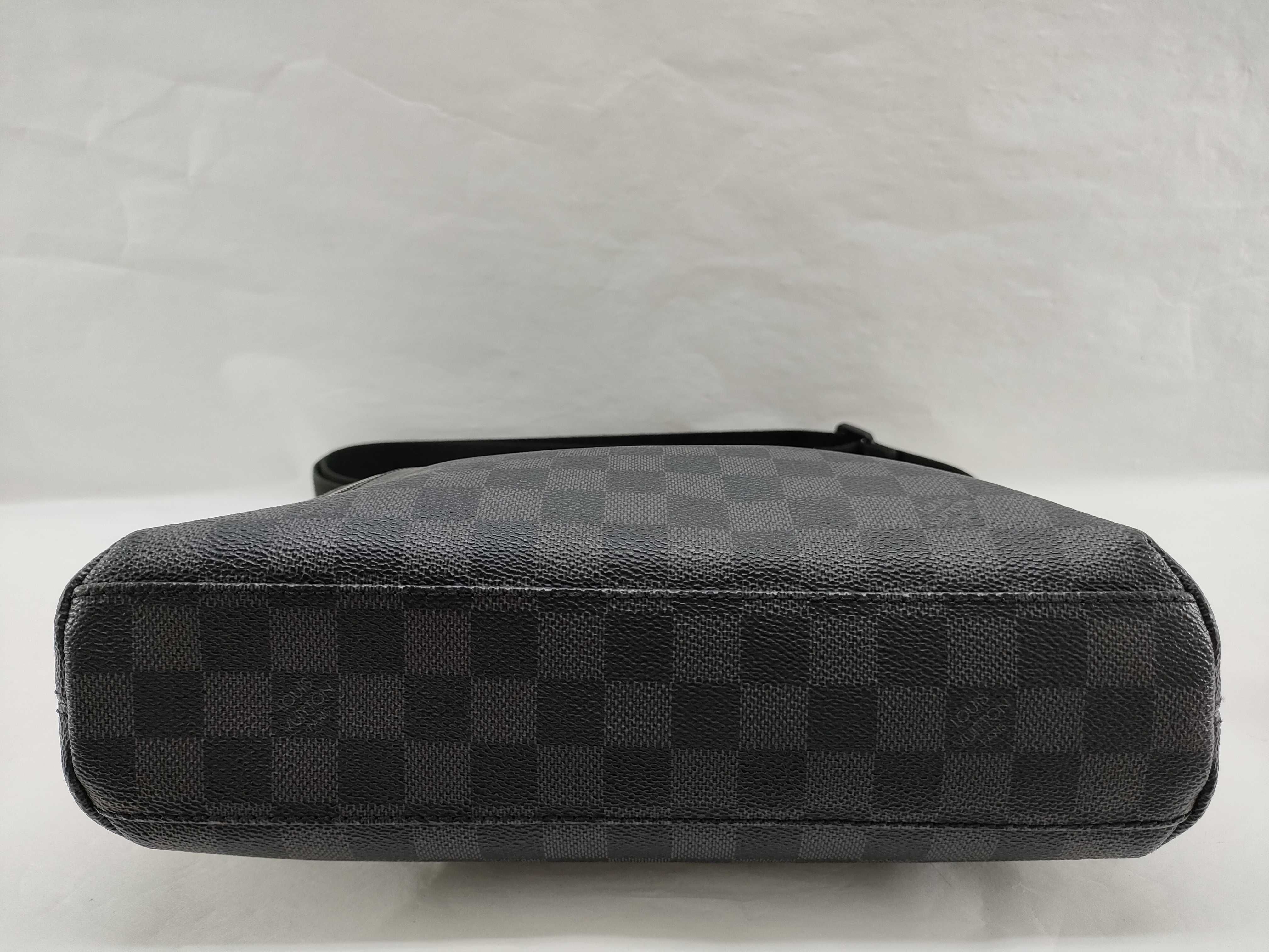 Damier Graphite Mick PM — view 8