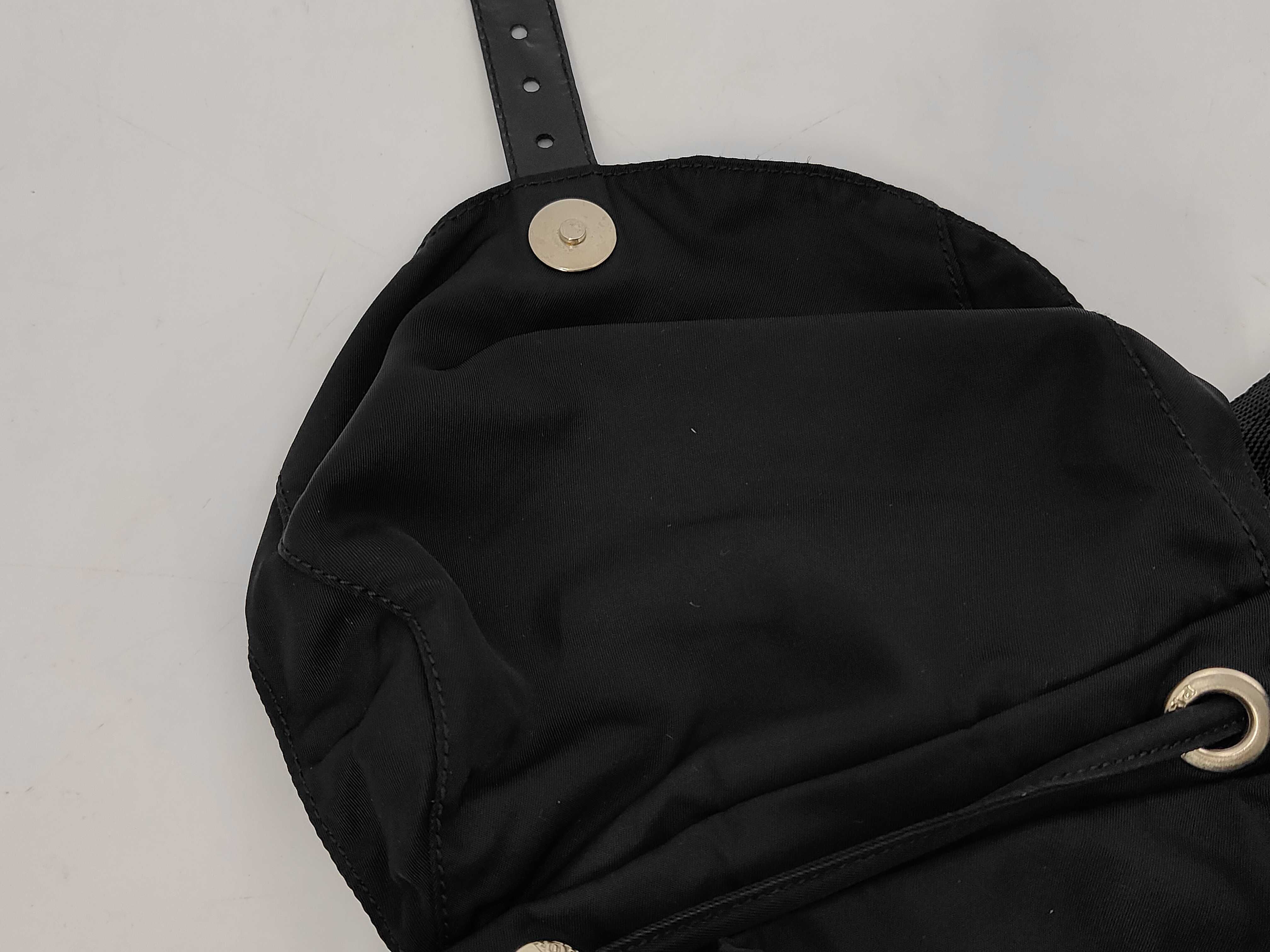 B5885 Backpack with Triangle Logo Plate — view 11