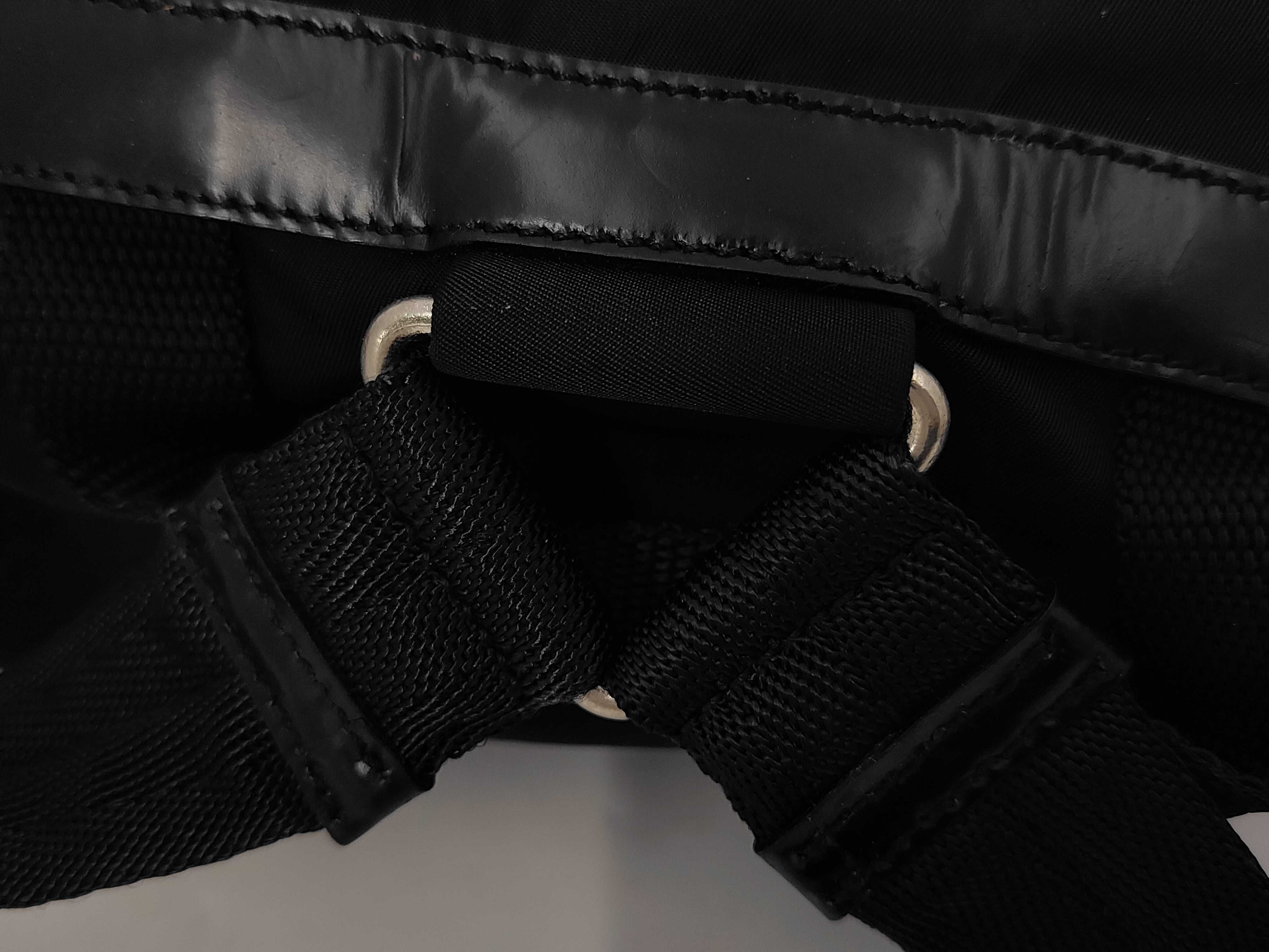 B5885 Backpack with Triangle Logo Plate — view 7