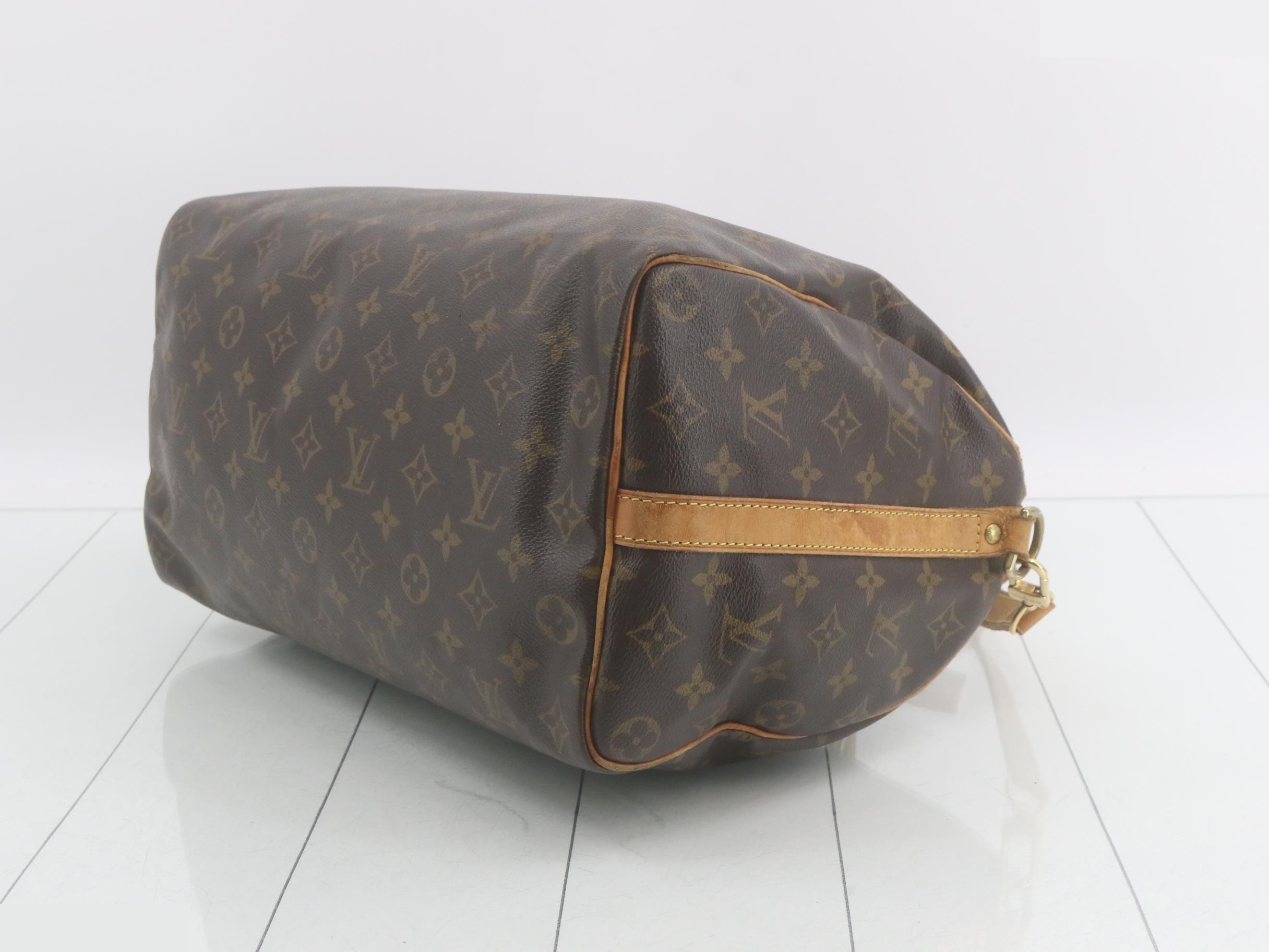 LV Monogram Speedy Bandoulière 30 2-Way Bag — view 6