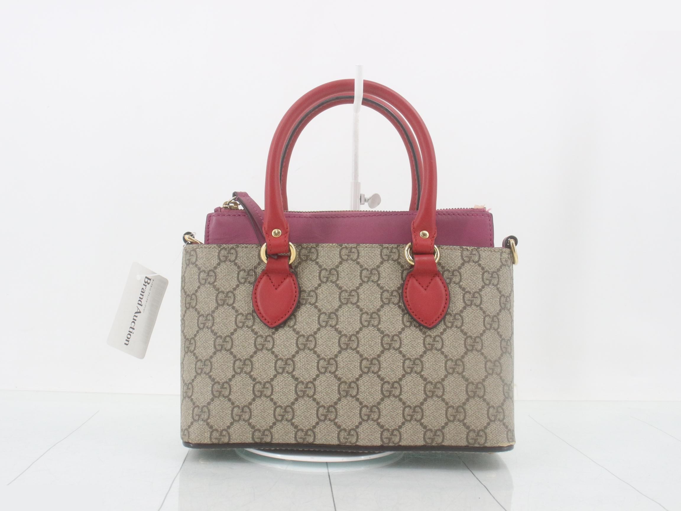 GG Supreme handbag