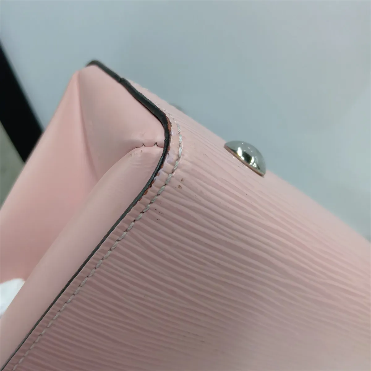 Epi Grenelle PM M53694 CA2159 Pink (RFID detected) — view 12