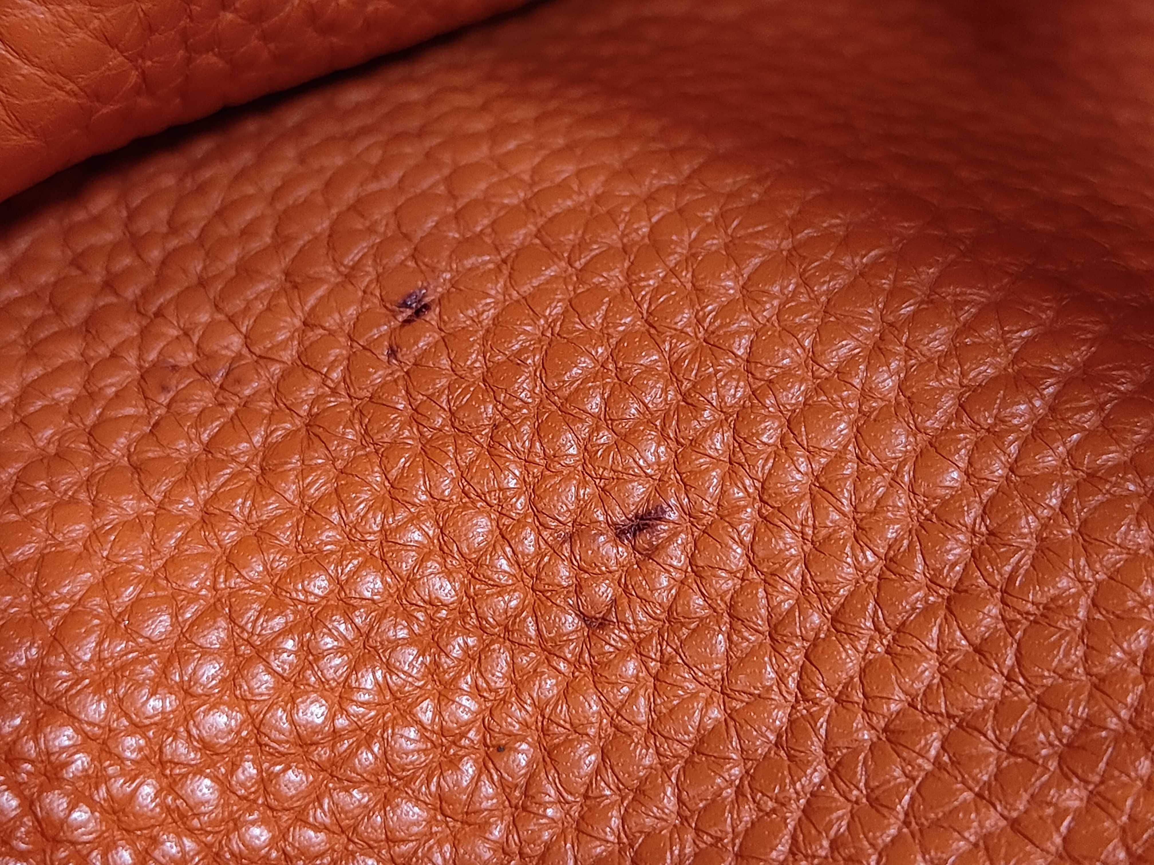 Double Sens 45 Taurillon Clemence Orange x Gold Tote Bag — view 11