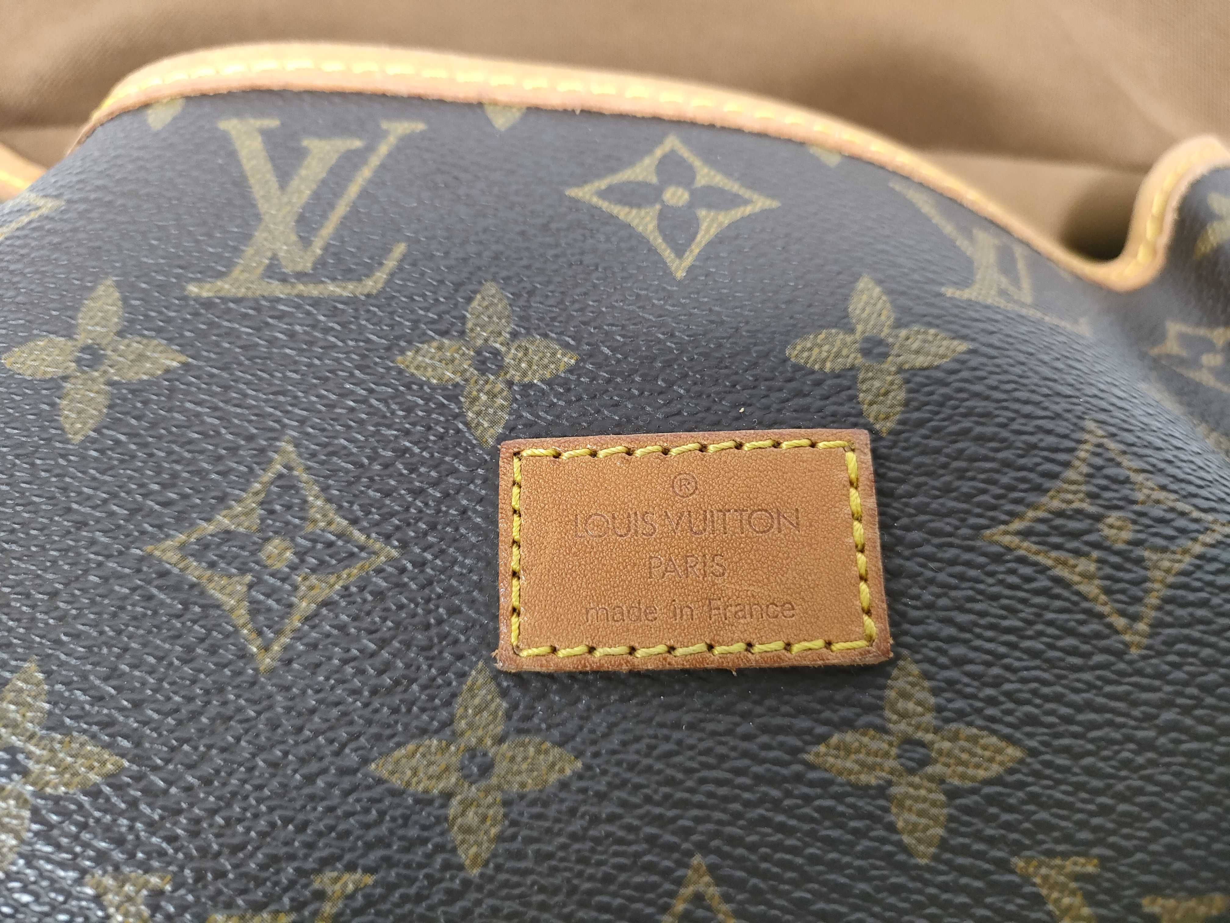 Monogram Louis Vuitton M42256 Saumur AR0922 Saumur Shoulder Bag Monogram Shoulder Bag — view 12