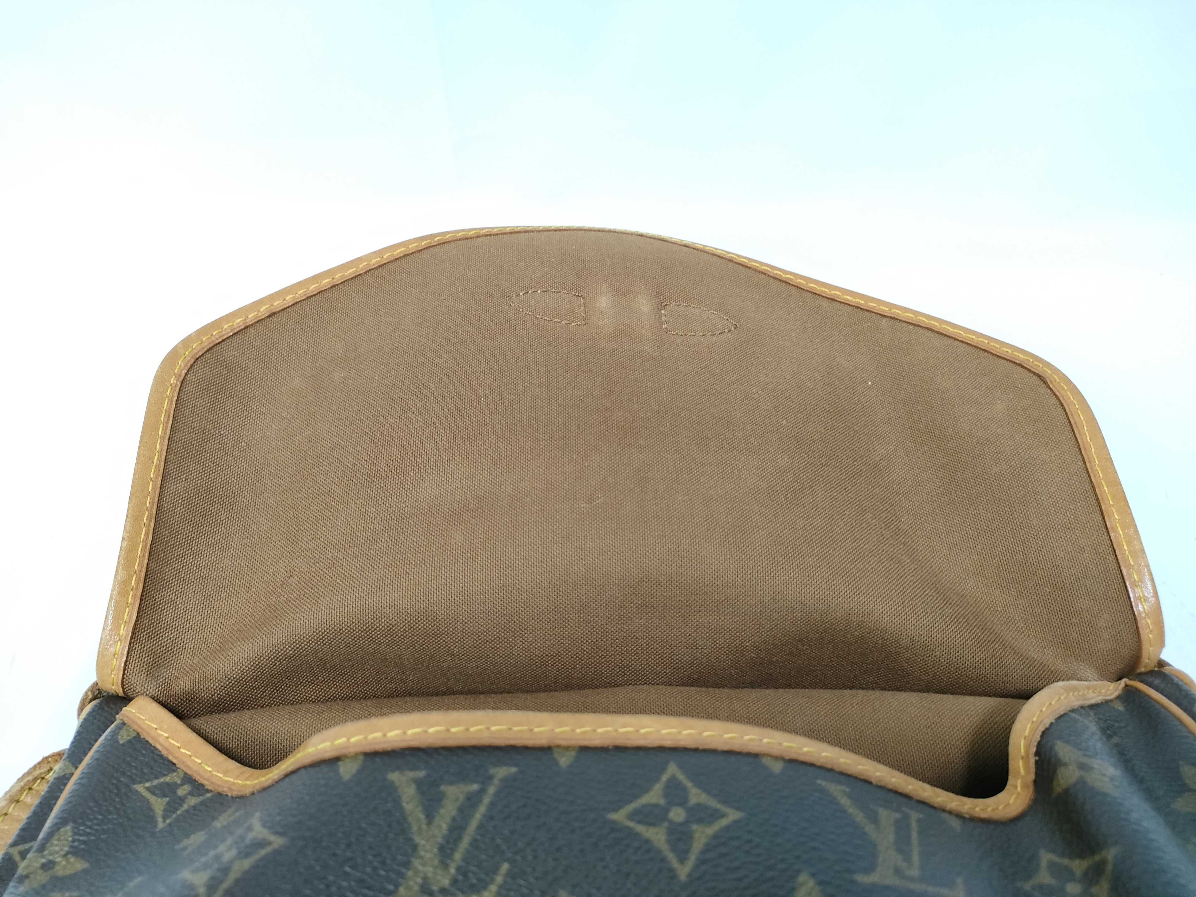 Monogram Louis Vuitton M42256 Saumur AR0922 Saumur Shoulder Bag Monogram Shoulder Bag — view 13