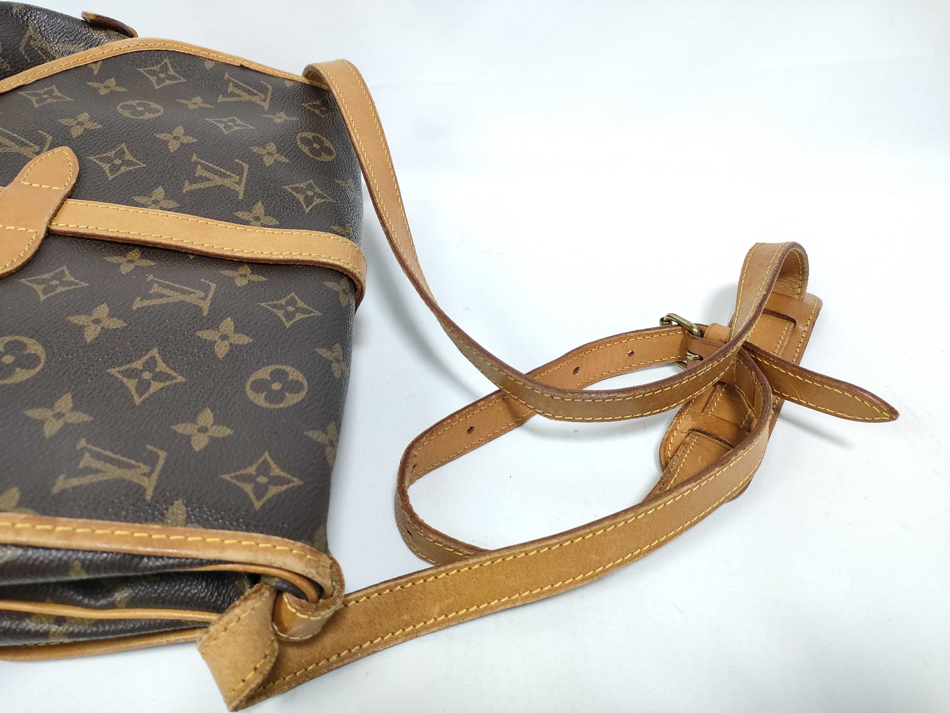 Monogram Louis Vuitton M42256 Saumur AR0922 Saumur Shoulder Bag Monogram Shoulder Bag — view 9