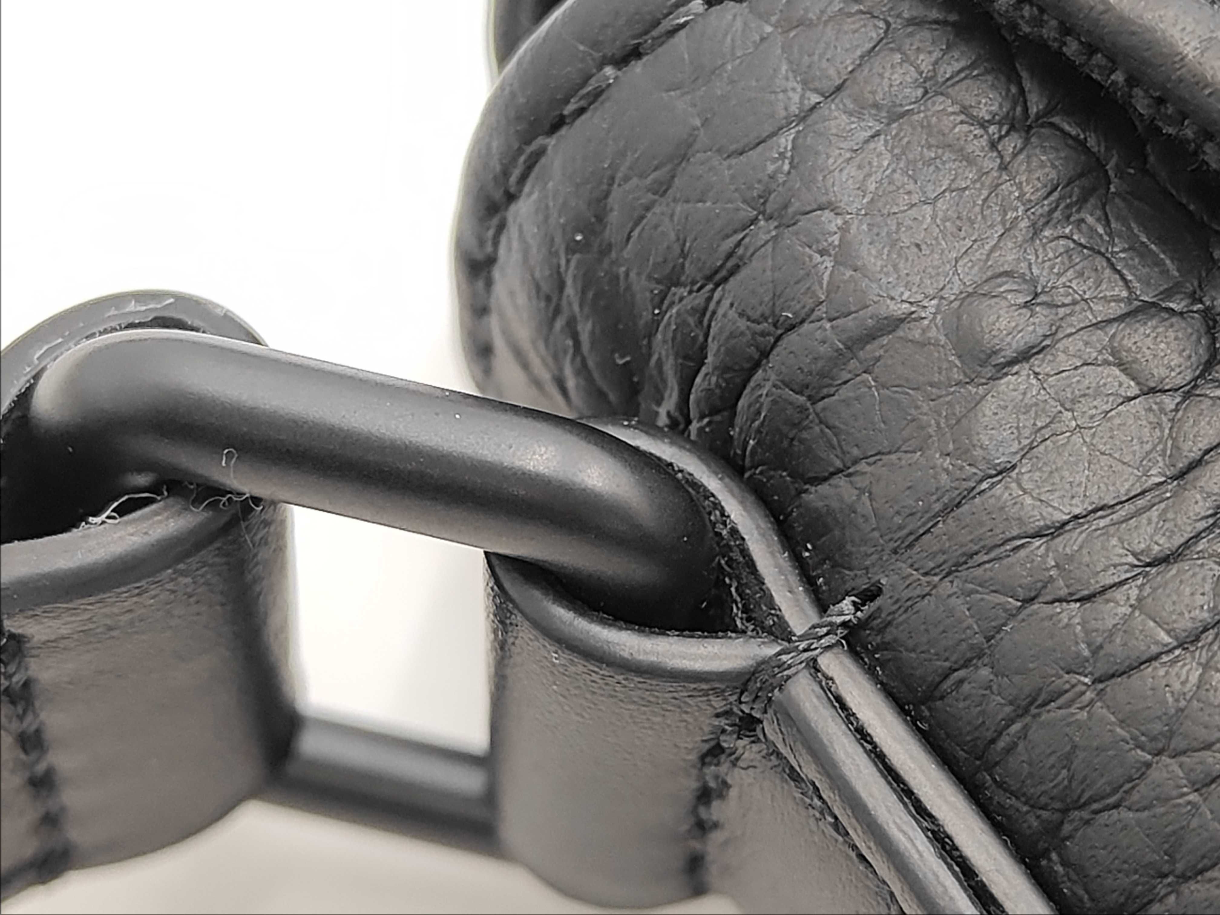 Christopher Messenger M28324 Taurillon Monogram Shoulder Bag — view 5