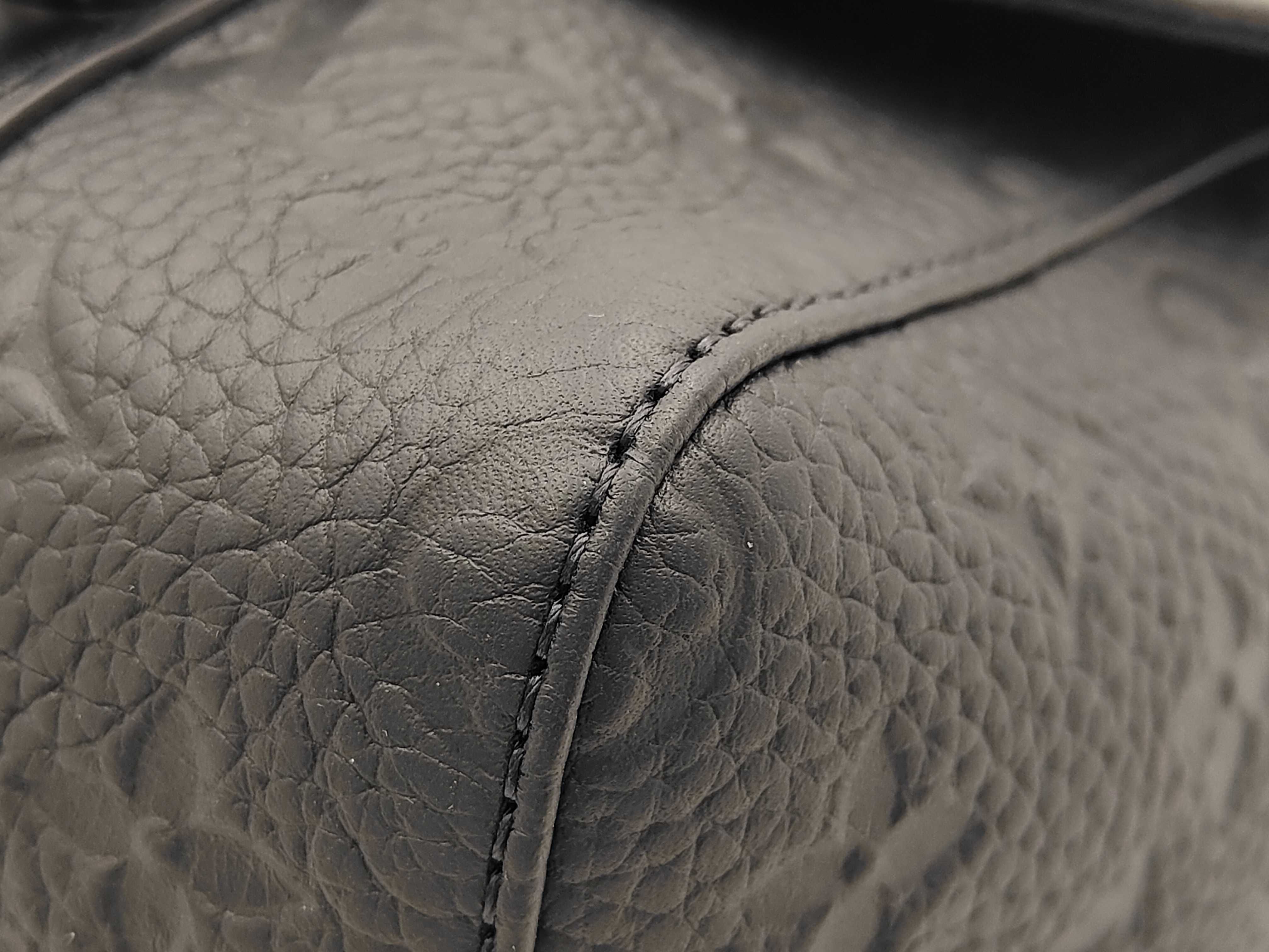 Christopher Messenger M28324 Taurillon Monogram Shoulder Bag — view 7
