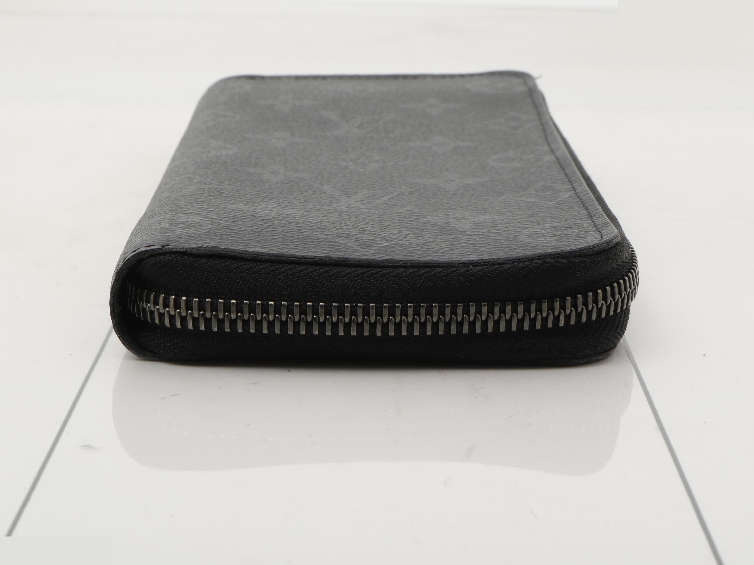 Zippy Wallet Vertical — view 3