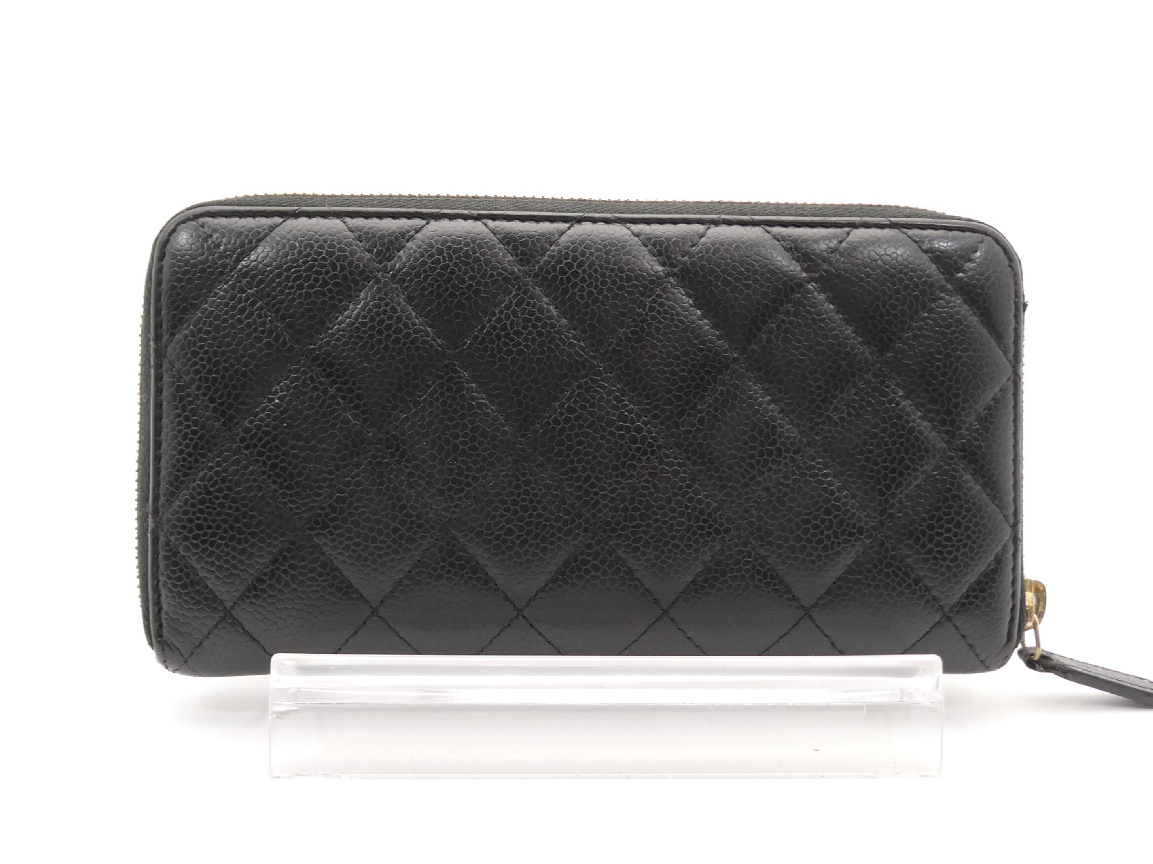 Matelassé Coco Mark Caviar Skin Round Zip Wallet — view 2