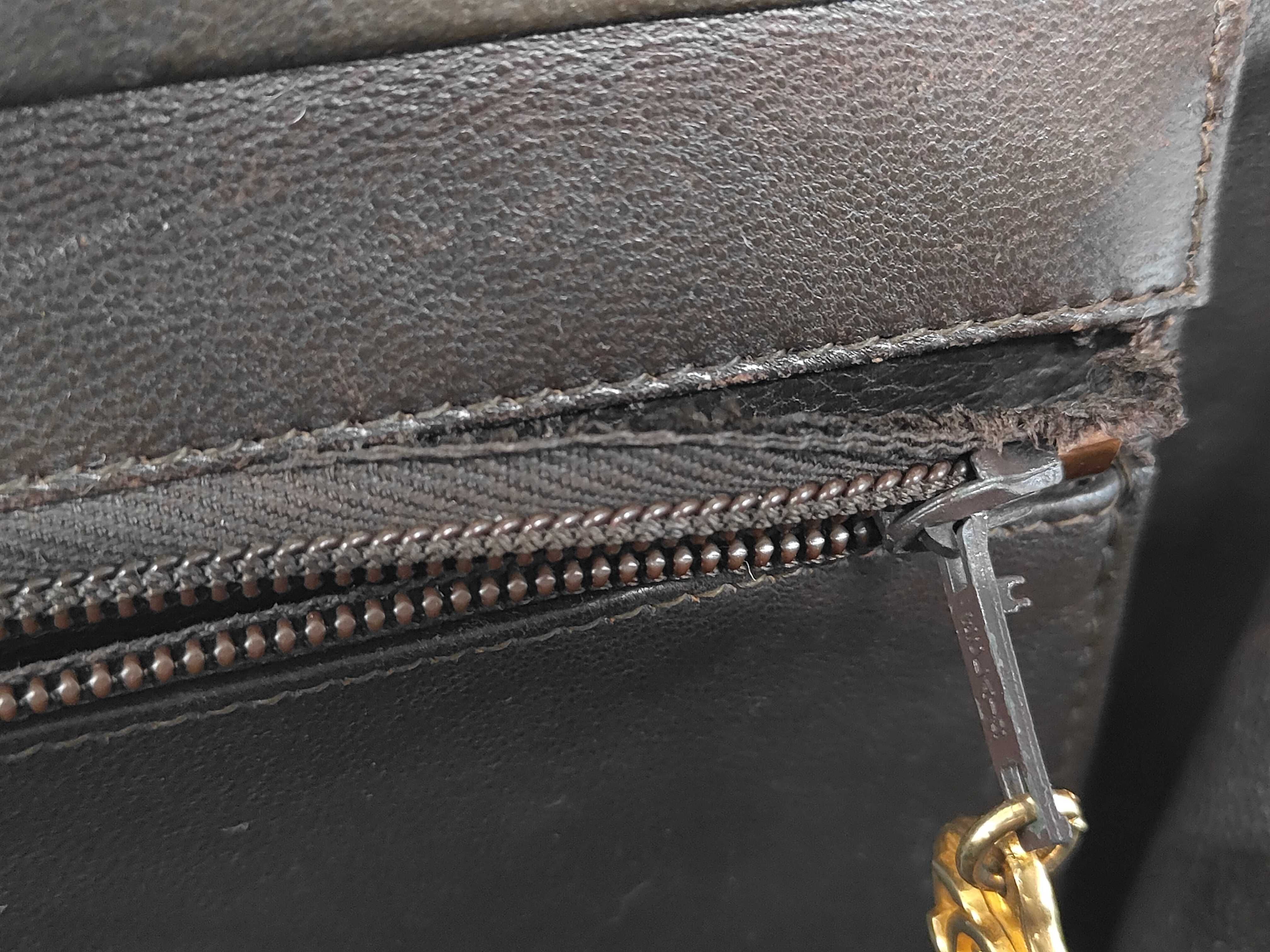 Lambskin Matelassé Chain Shoulder Bag (Vintage) — view 11
