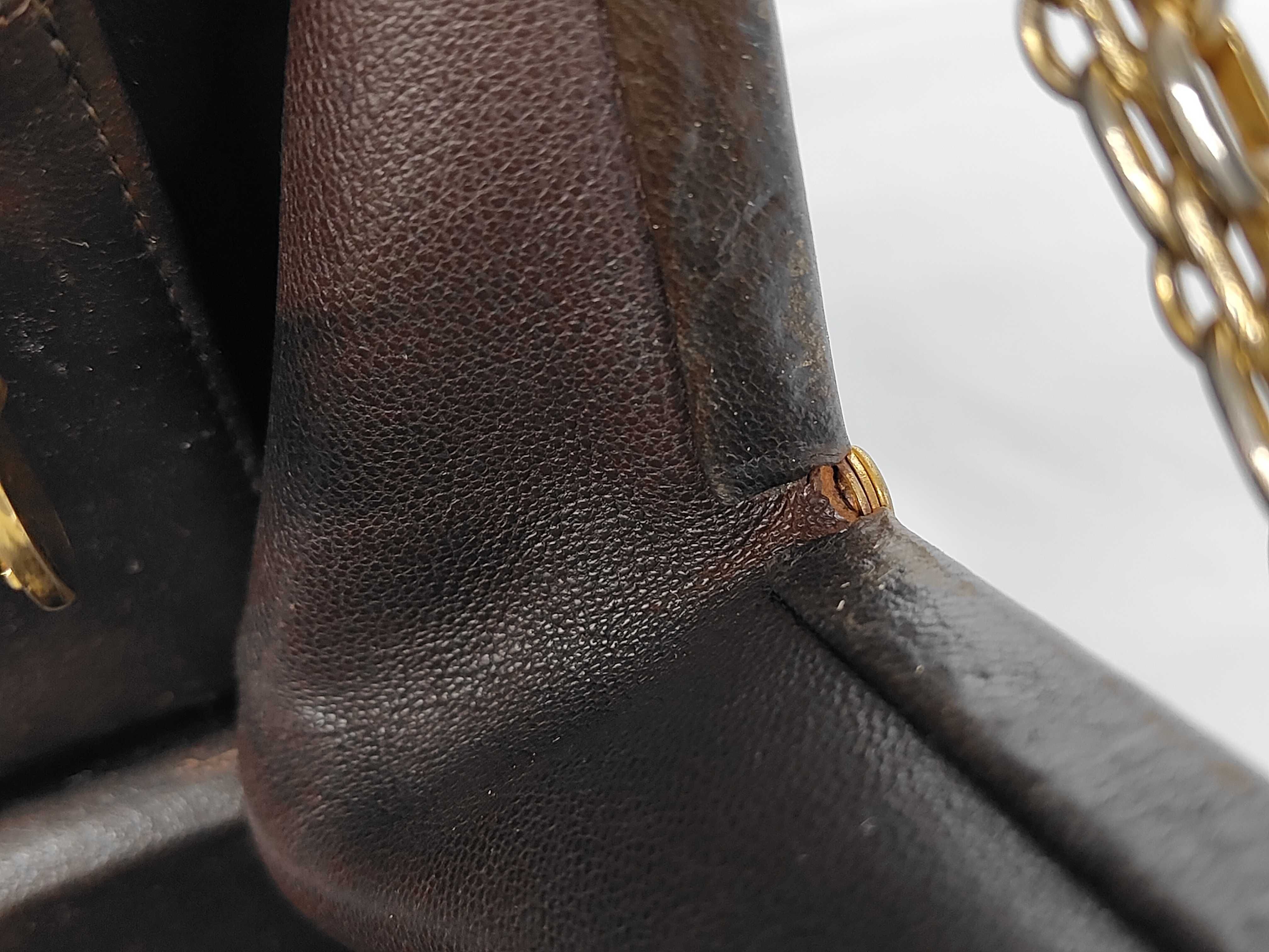 Lambskin Matelassé Chain Shoulder Bag (Vintage) — view 14