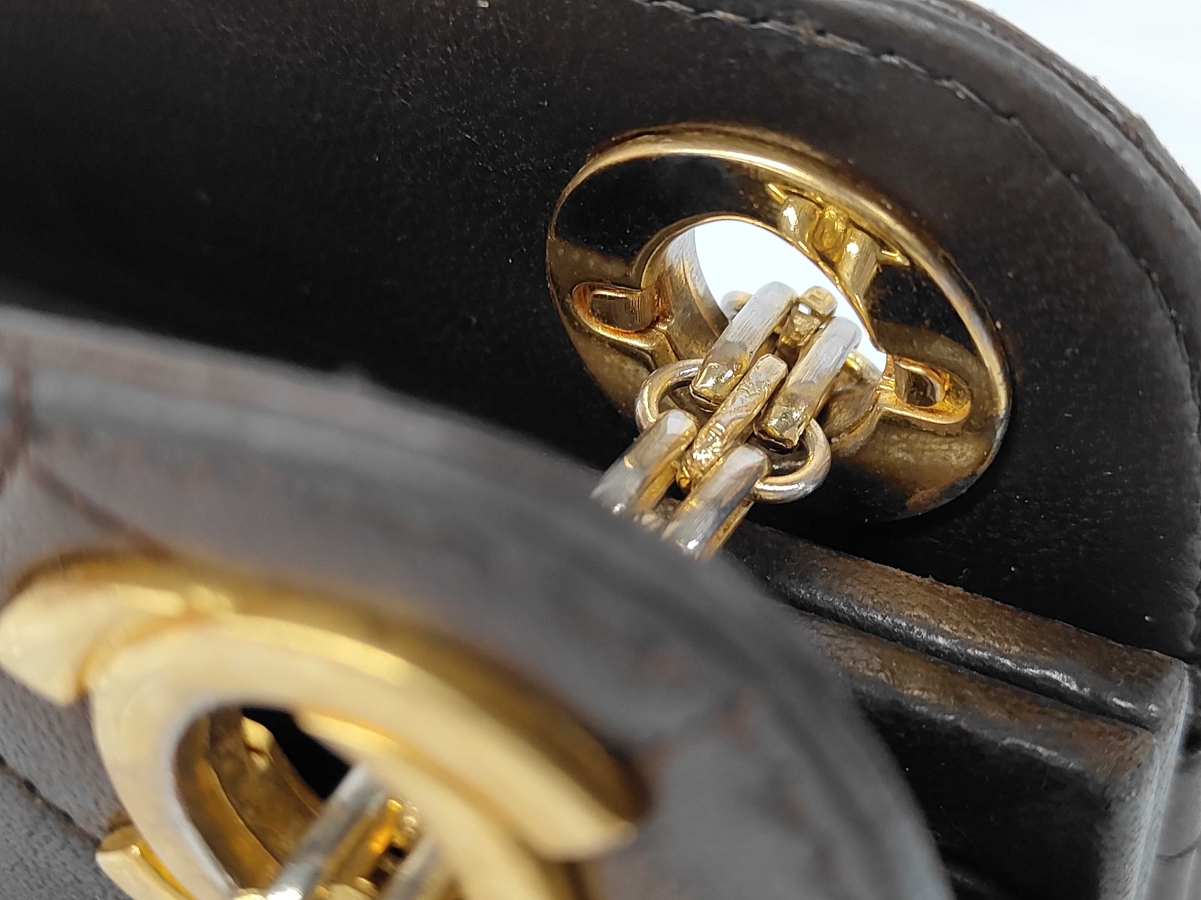 Lambskin Matelassé Chain Shoulder Bag (Vintage) — view 5
