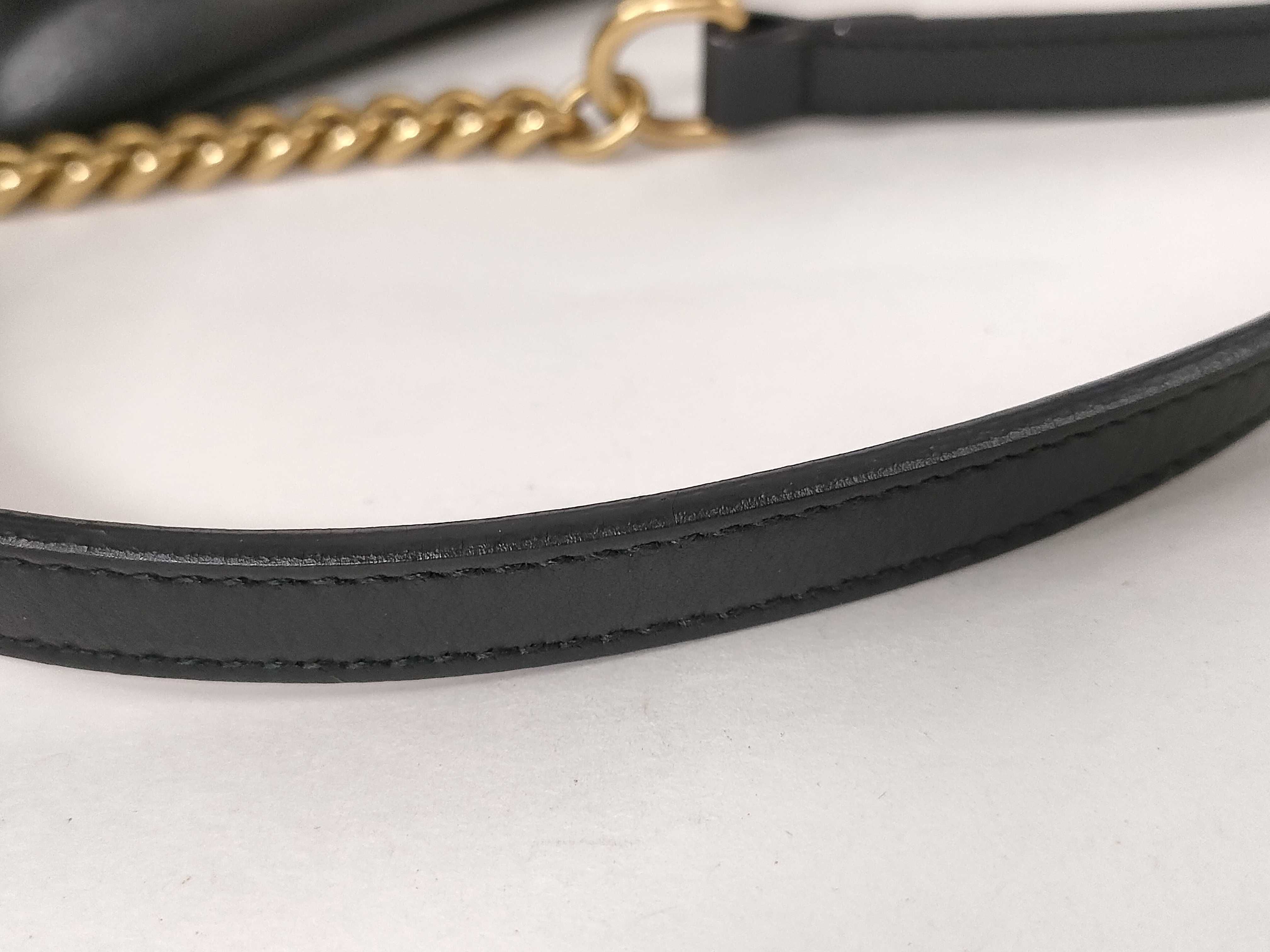 GG Marmont Quilted Camera Bag Shoulder Bag — view 4