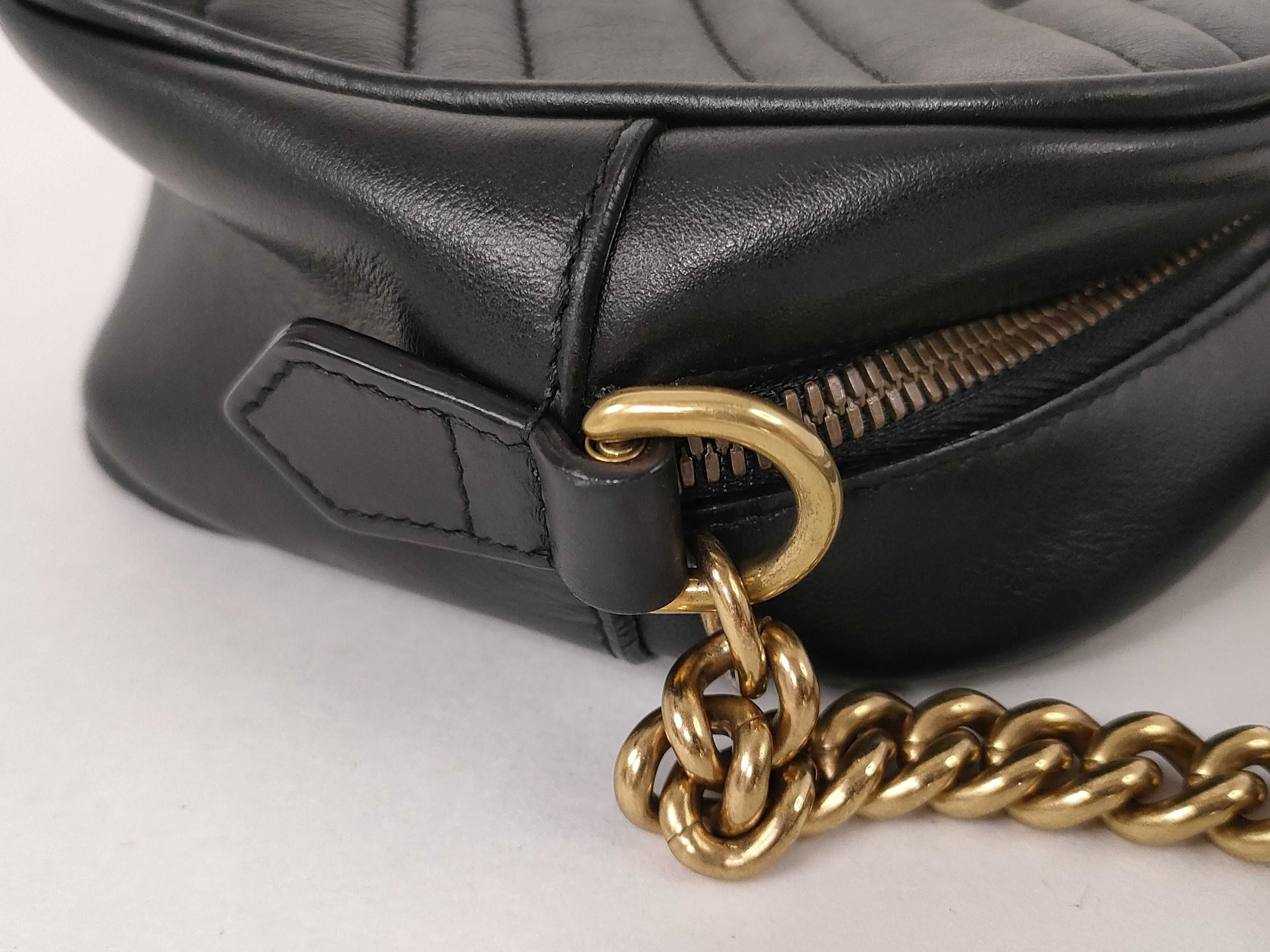 GG Marmont Quilted Camera Bag Shoulder Bag — view 5