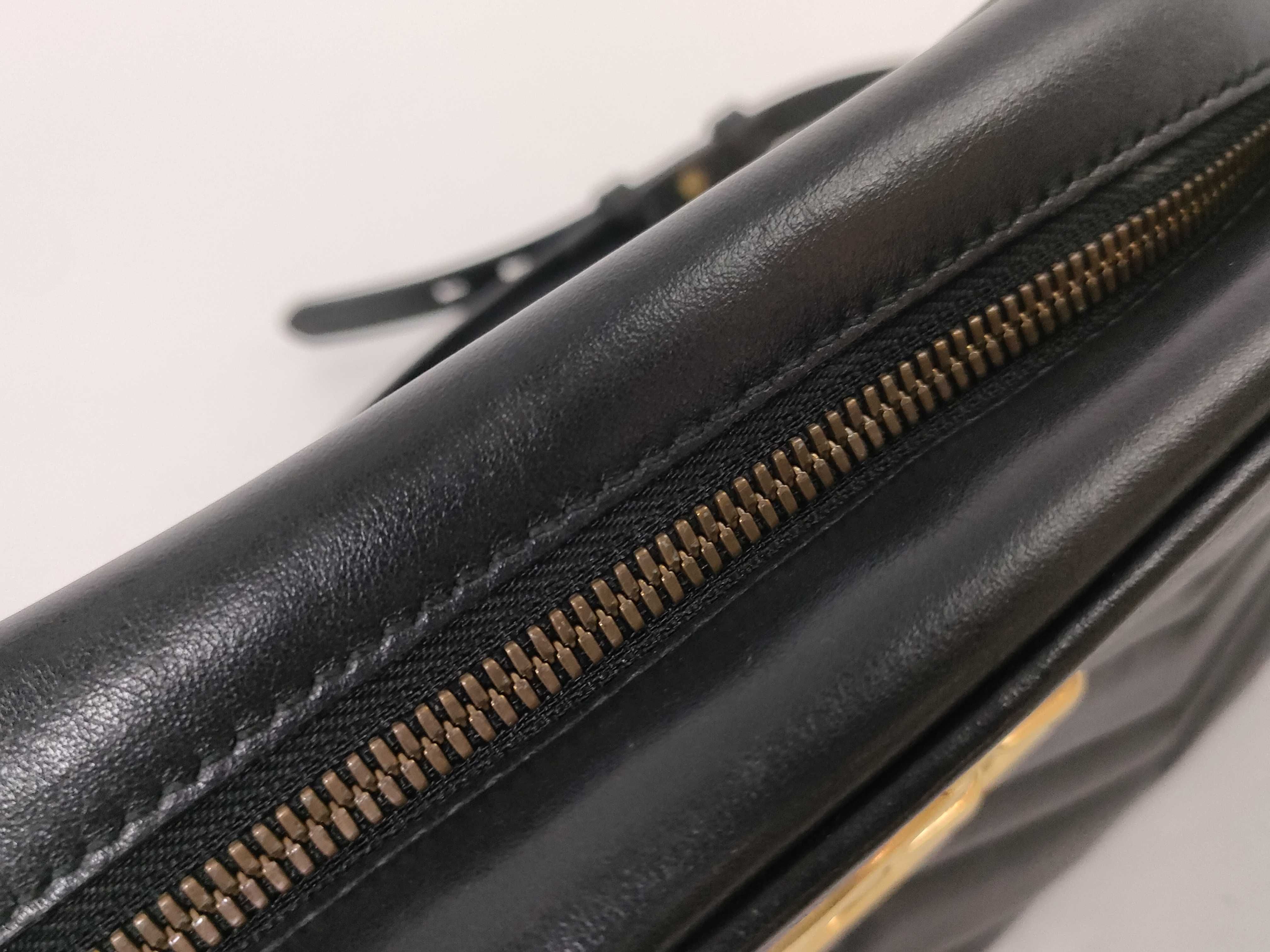 GG Marmont Quilted Camera Bag Shoulder Bag — view 8