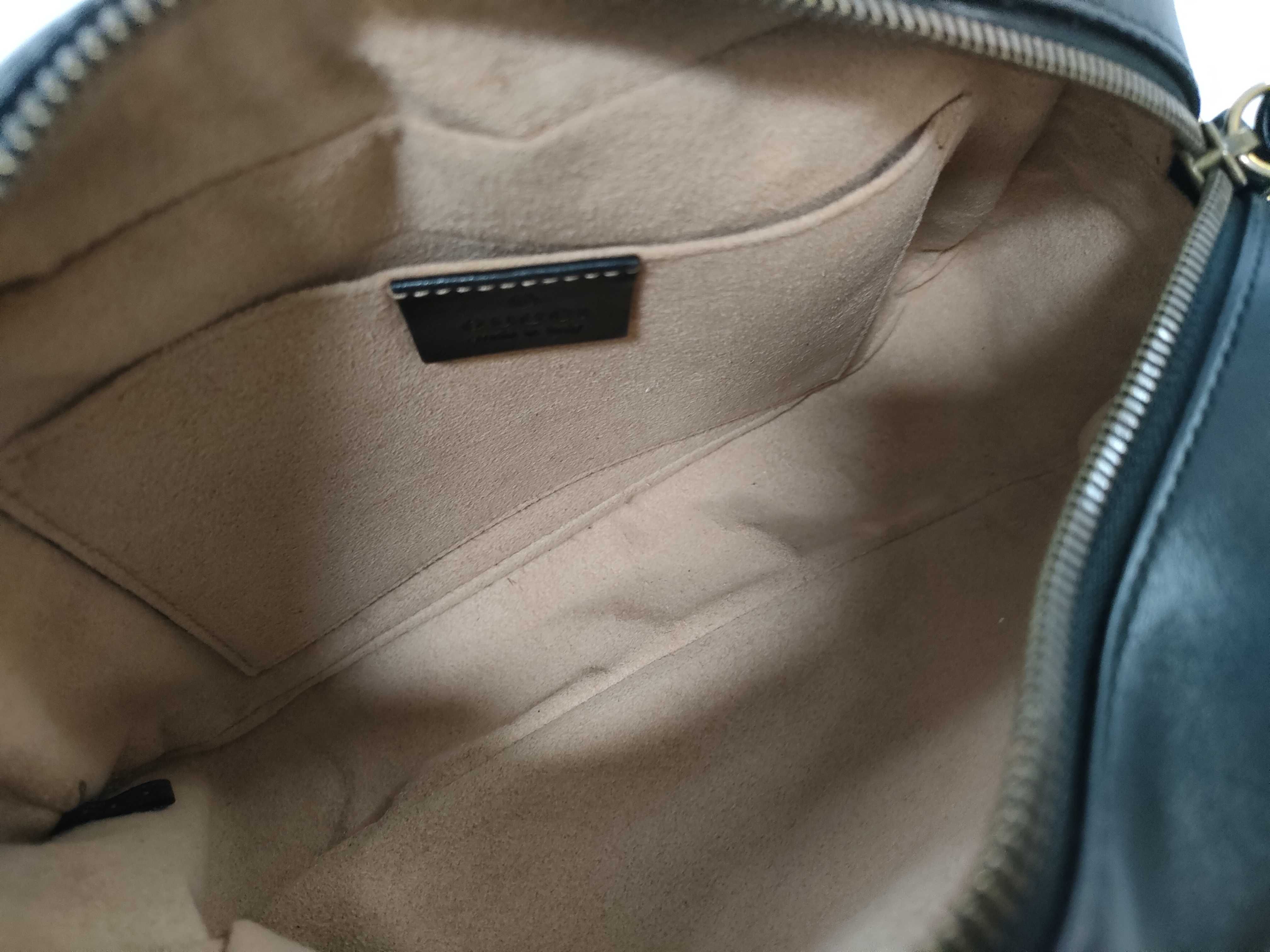 GG Marmont Quilted Camera Bag Shoulder Bag — view 9
