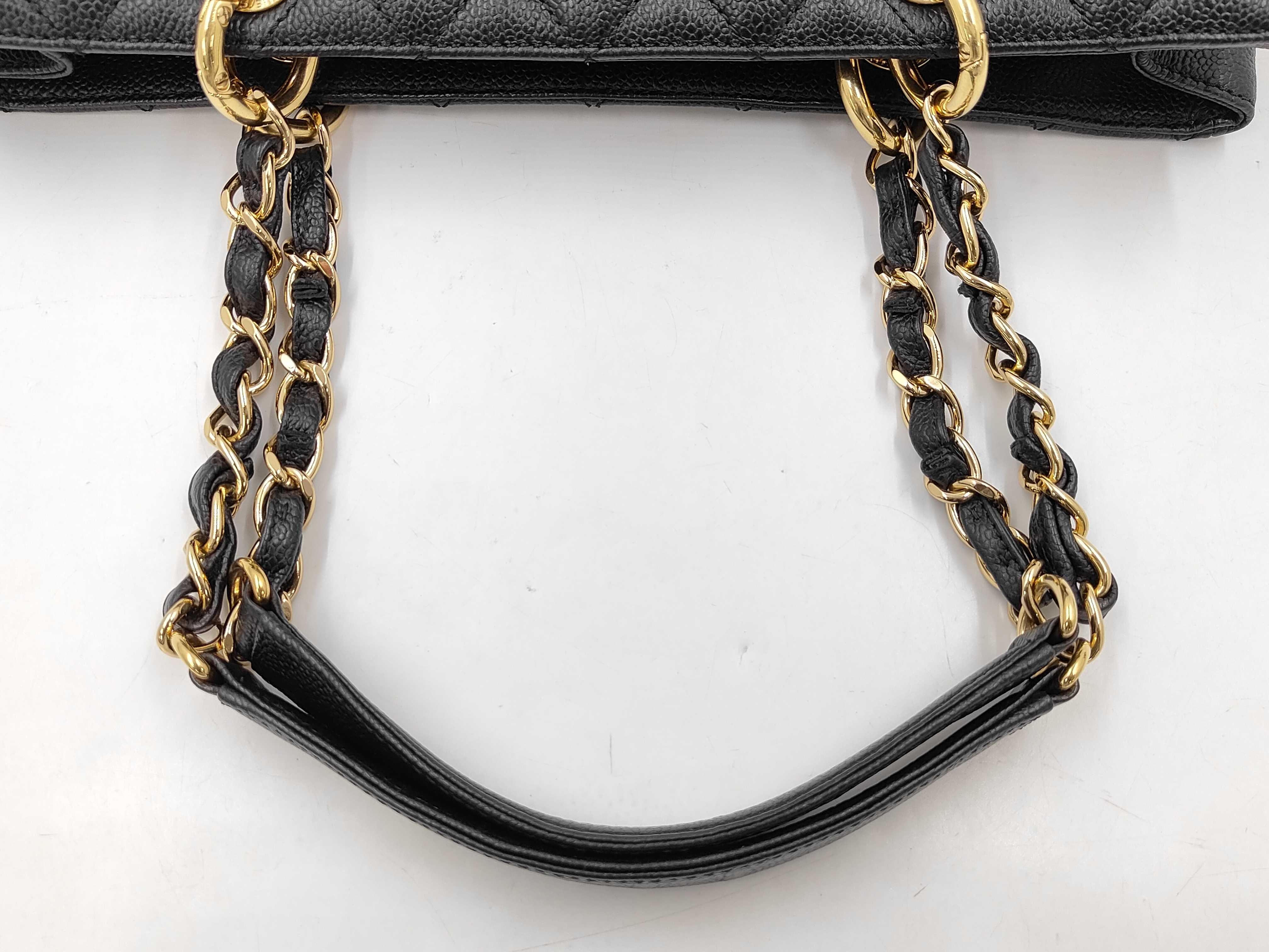 Caviar Skin GST Chain Tote Bag (Serial Number 17) — view 3