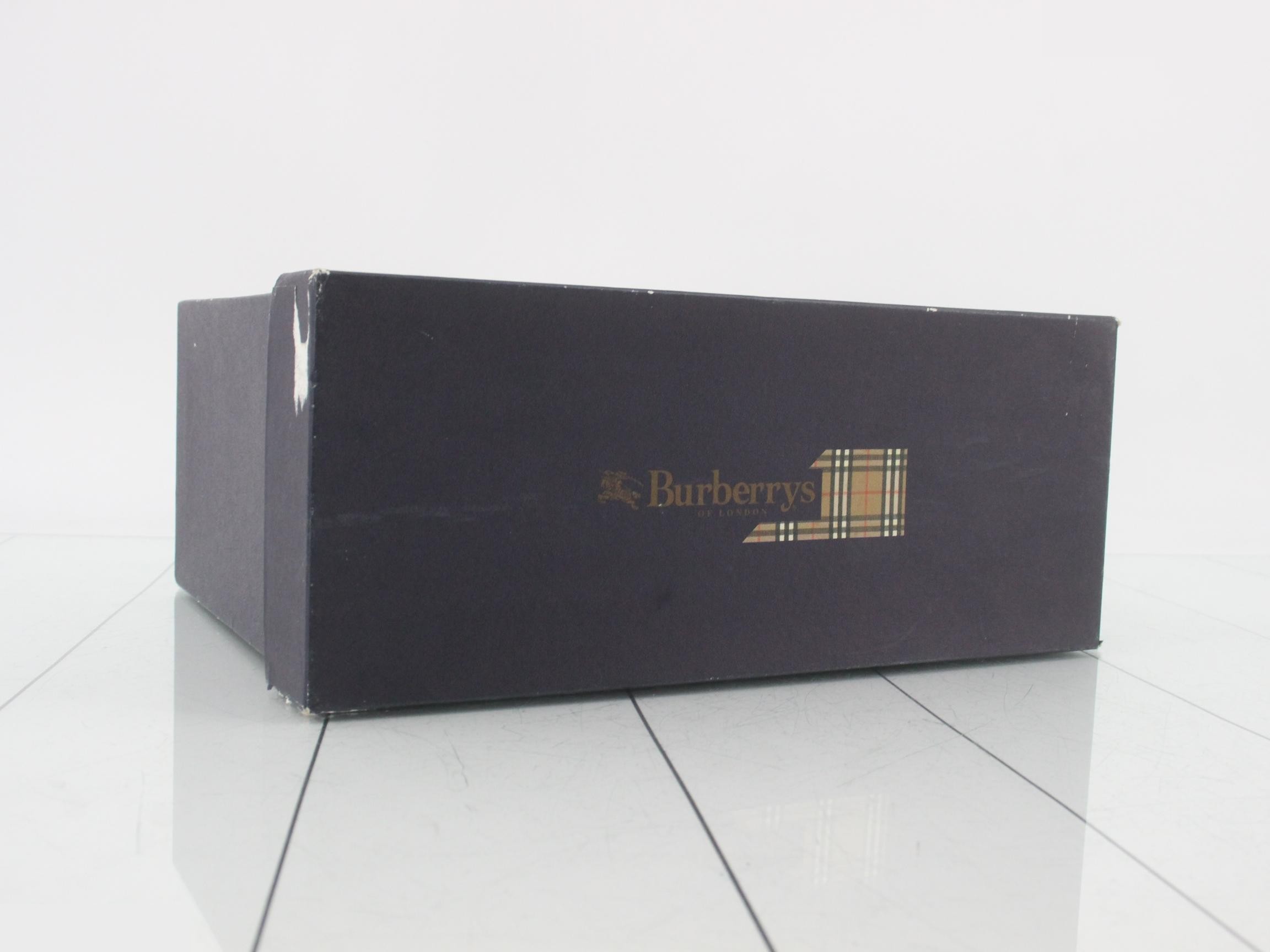 Nova Check handbag, box — view 7