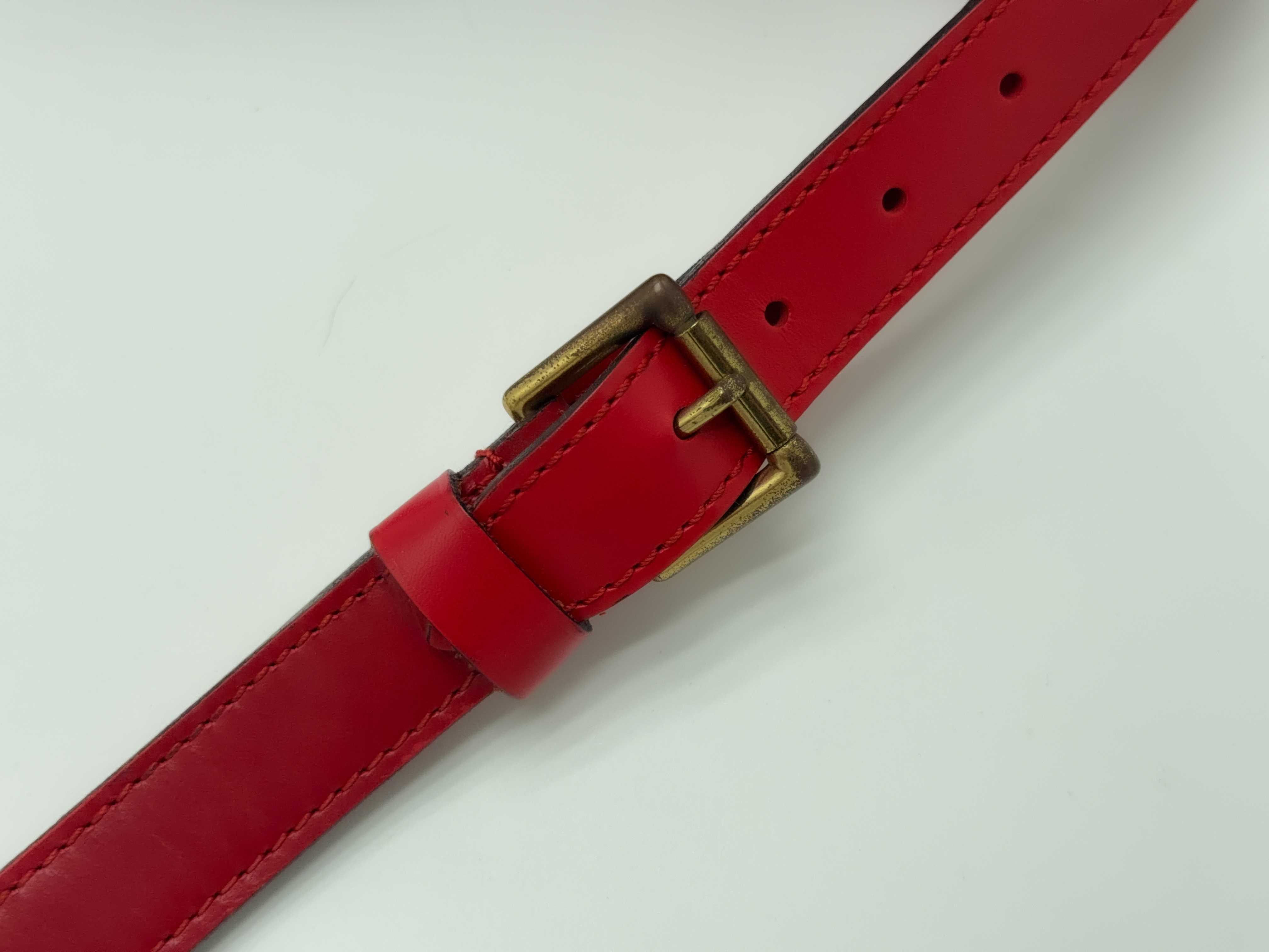 Epi M44107 Petit Noé Castilian Red AR0994 Shoulder Bag — view 4