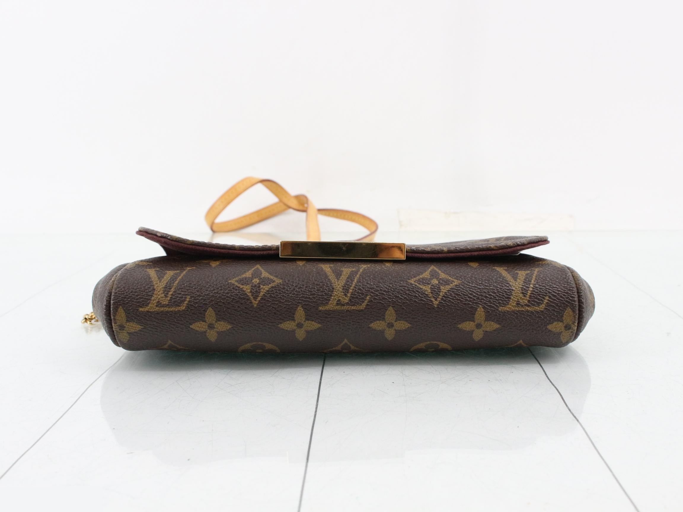 Favorite PM FL2183 with long strap included — view 3