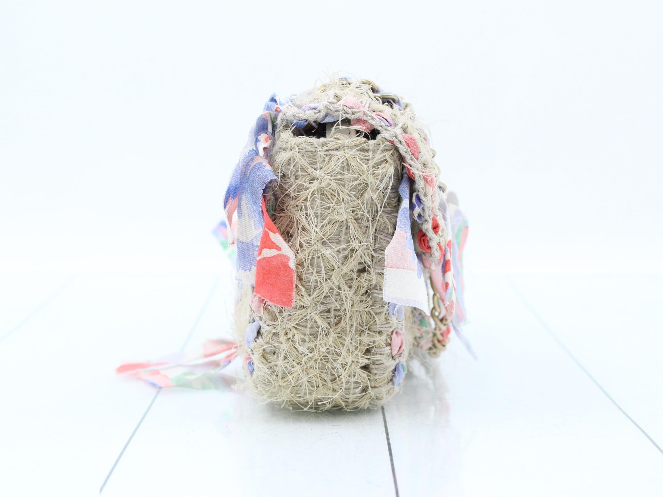 Matelassé (bag) - Shoulder bag — view 4