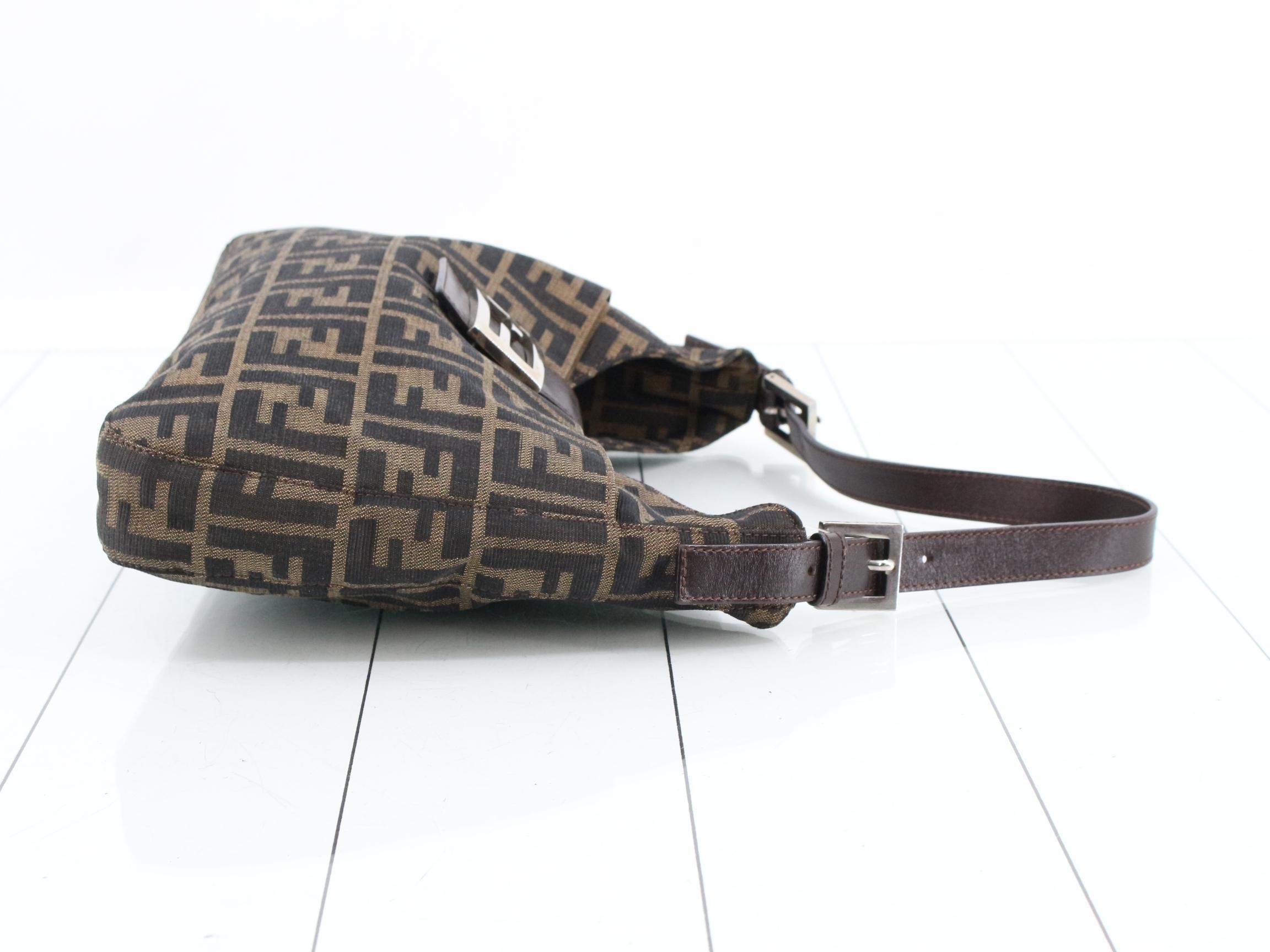 ZUCCA Mamma Bucket One-Shoulder Bag — view 3