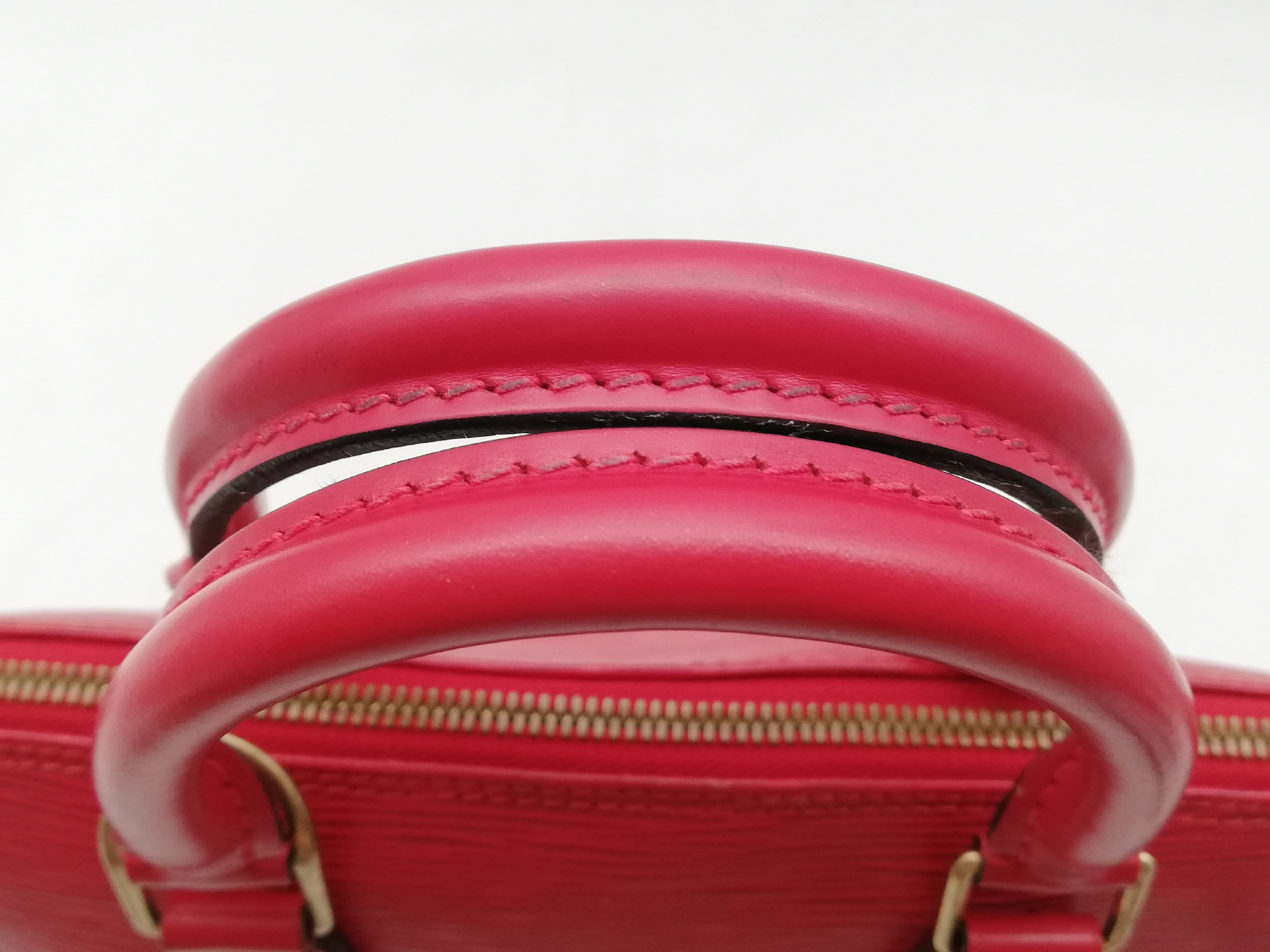 Epi Alma M52147 Handbag — view 11
