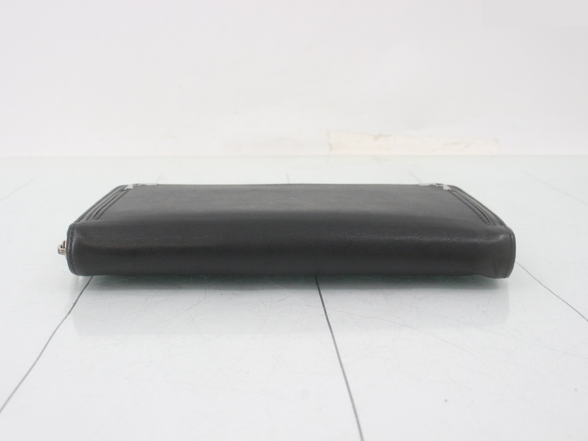 Must de Cartier round zipper long wallet, calf leather, black x black — view 3