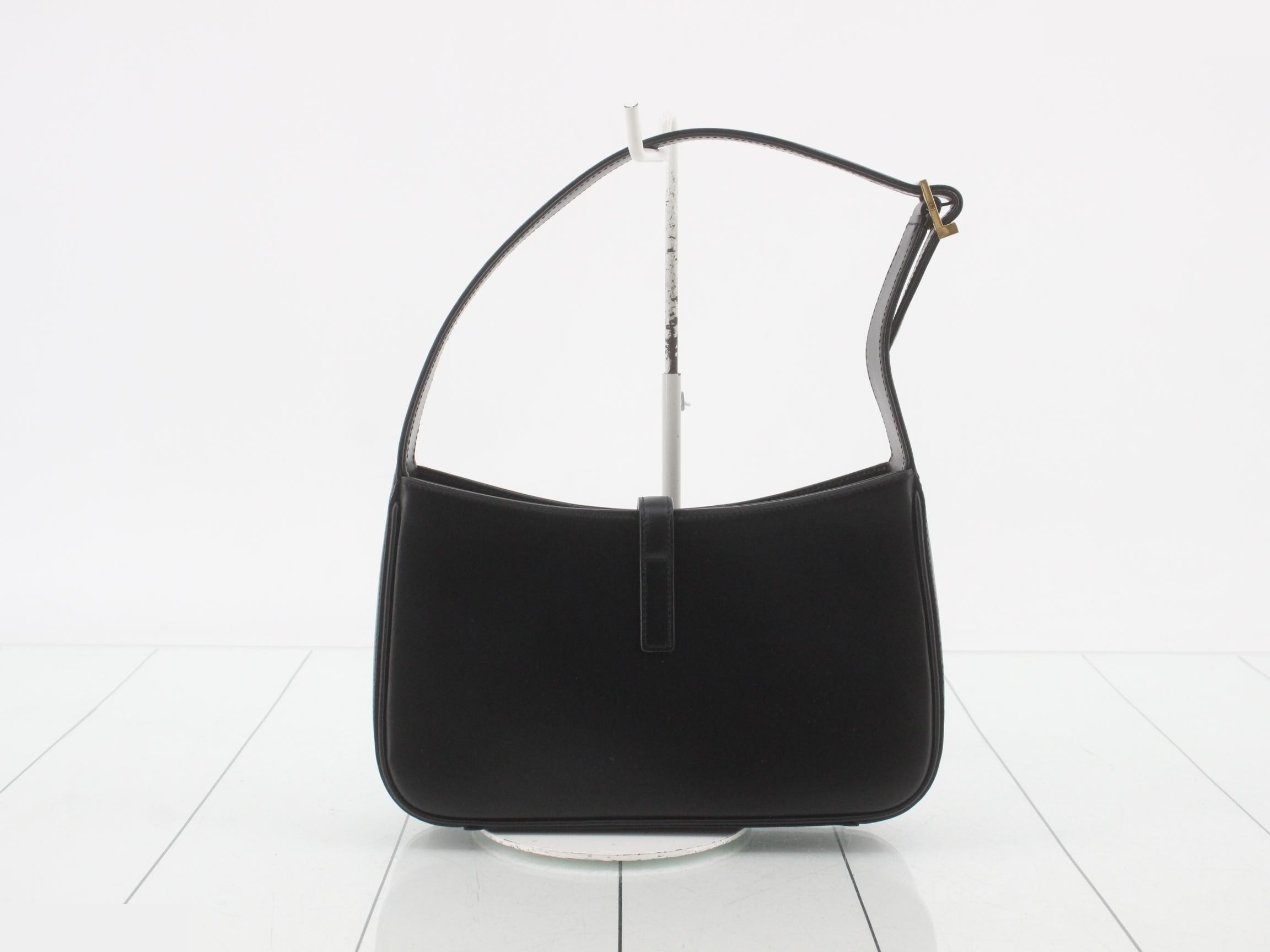 LE5A7 Leather One-Shoulder Bag, Black — view 2