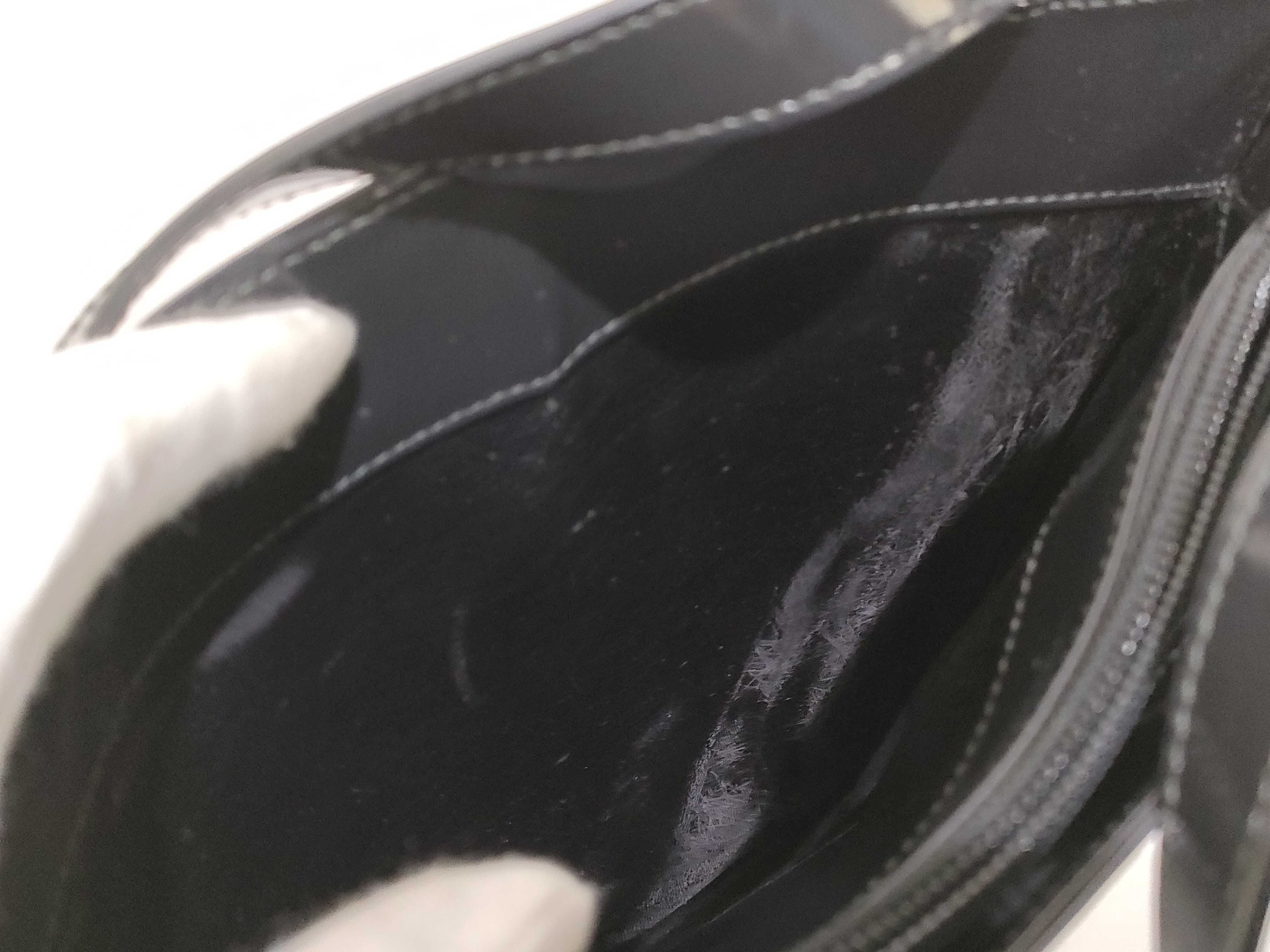 Horsebit Shoulder Bag — view 8