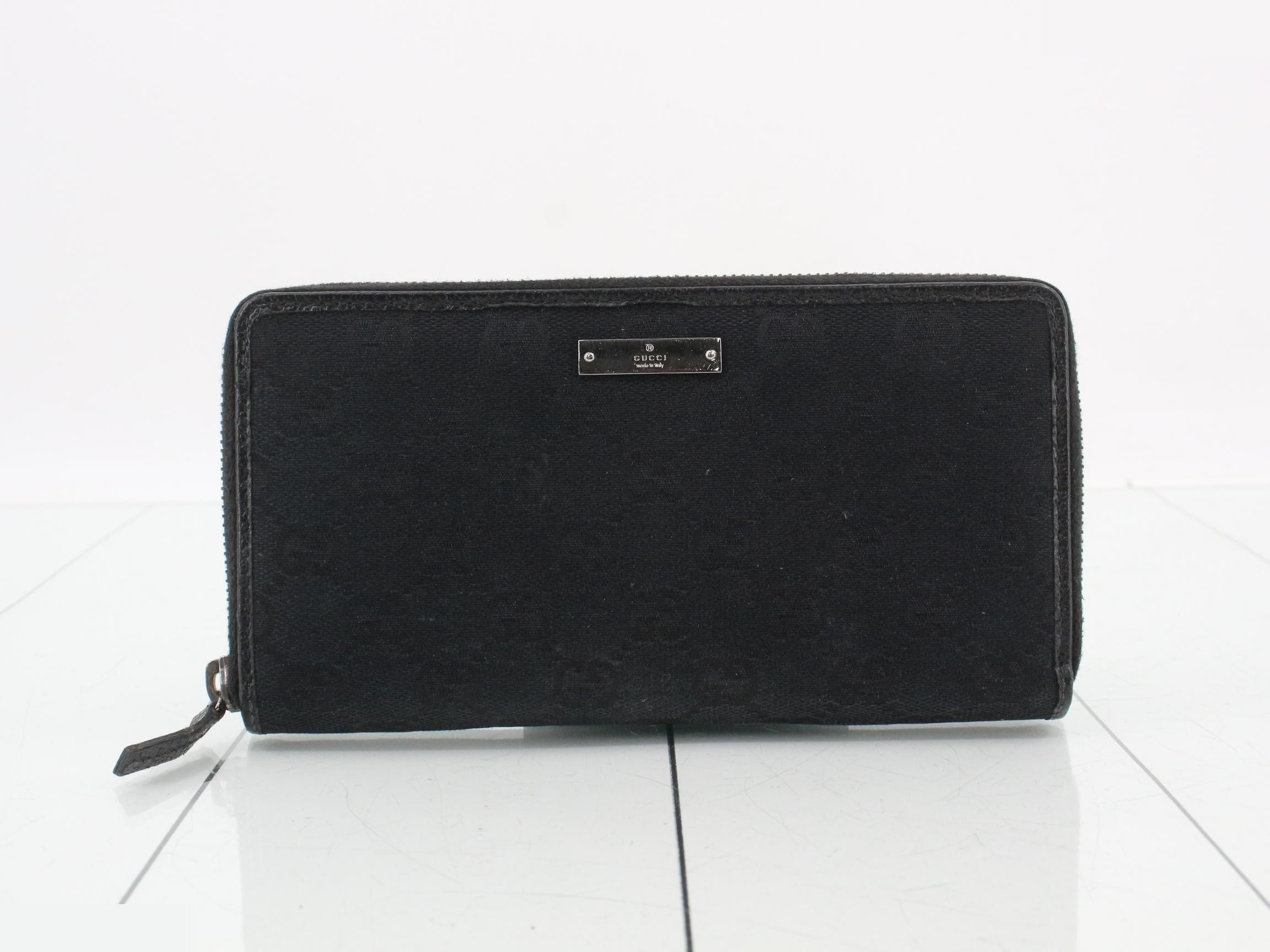 GG Canvas (Bags) and Wallets
