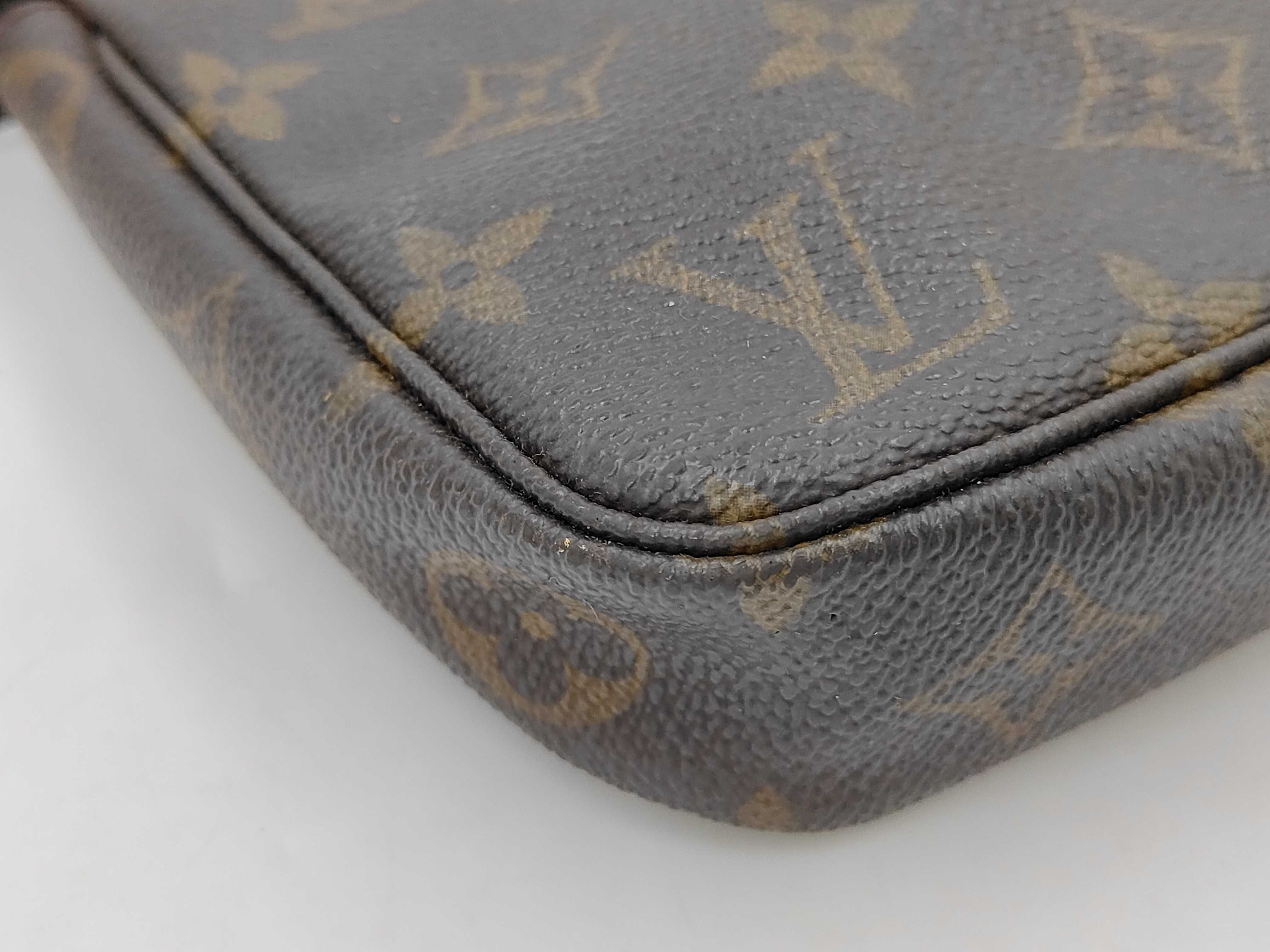 Monogram M51980 Pochette Accessoires Handbag — view 3
