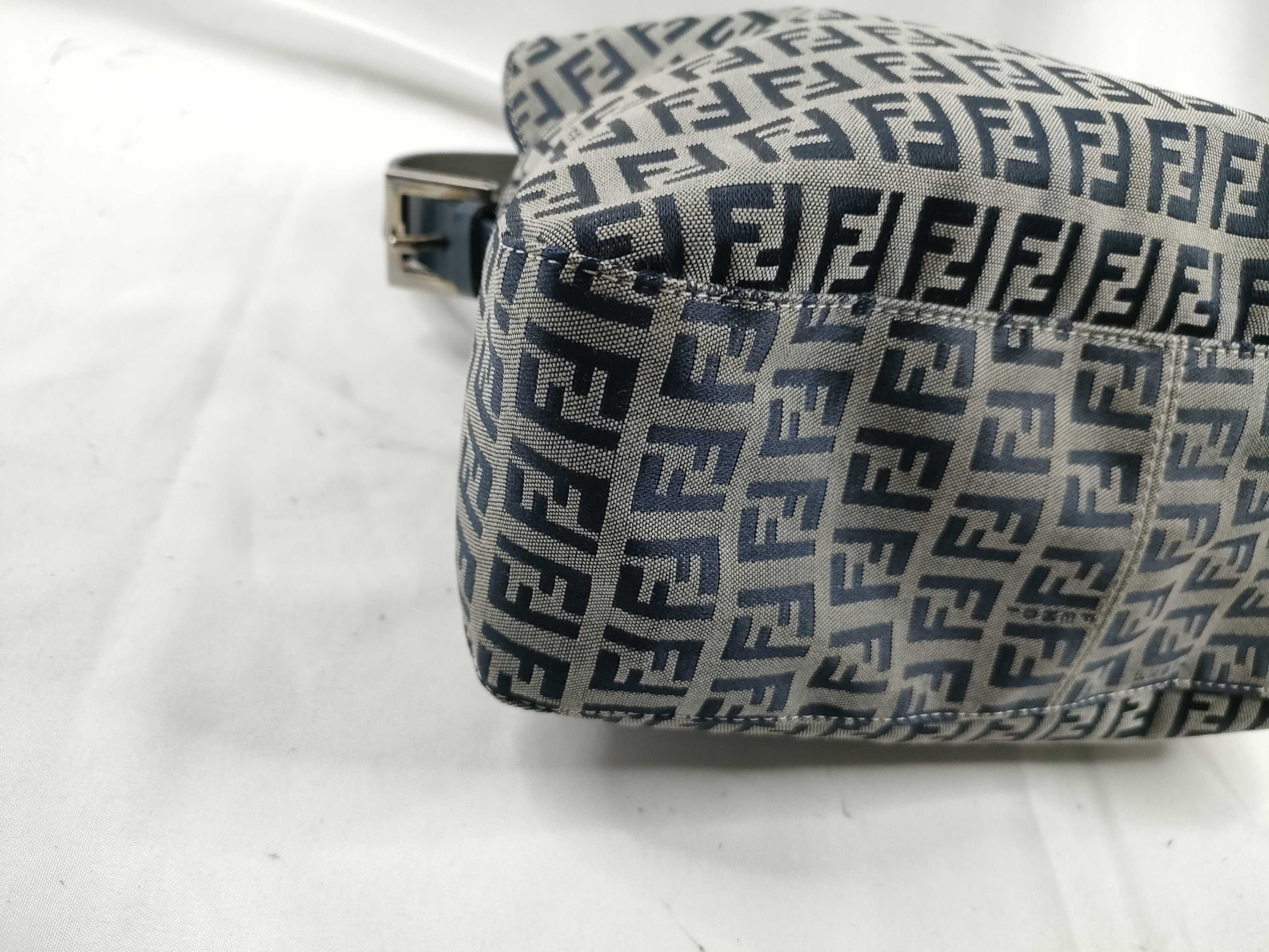 One-Shoulder Bag, Zucchino, Navy Shoulder Bag — view 3