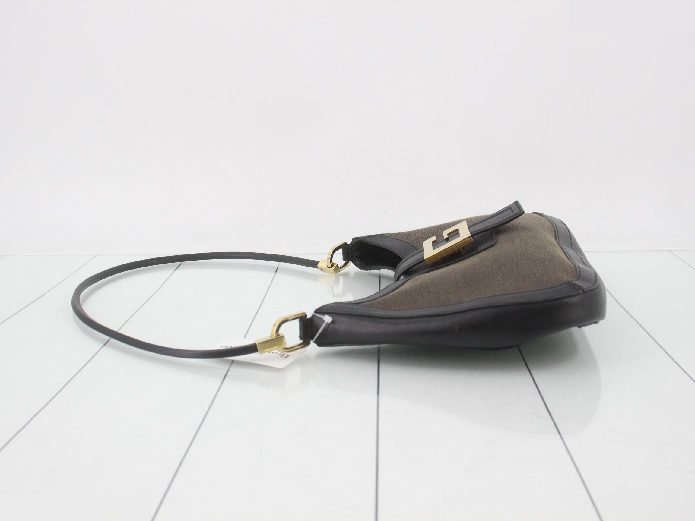 G Logo Shoulder Bag — view 4
