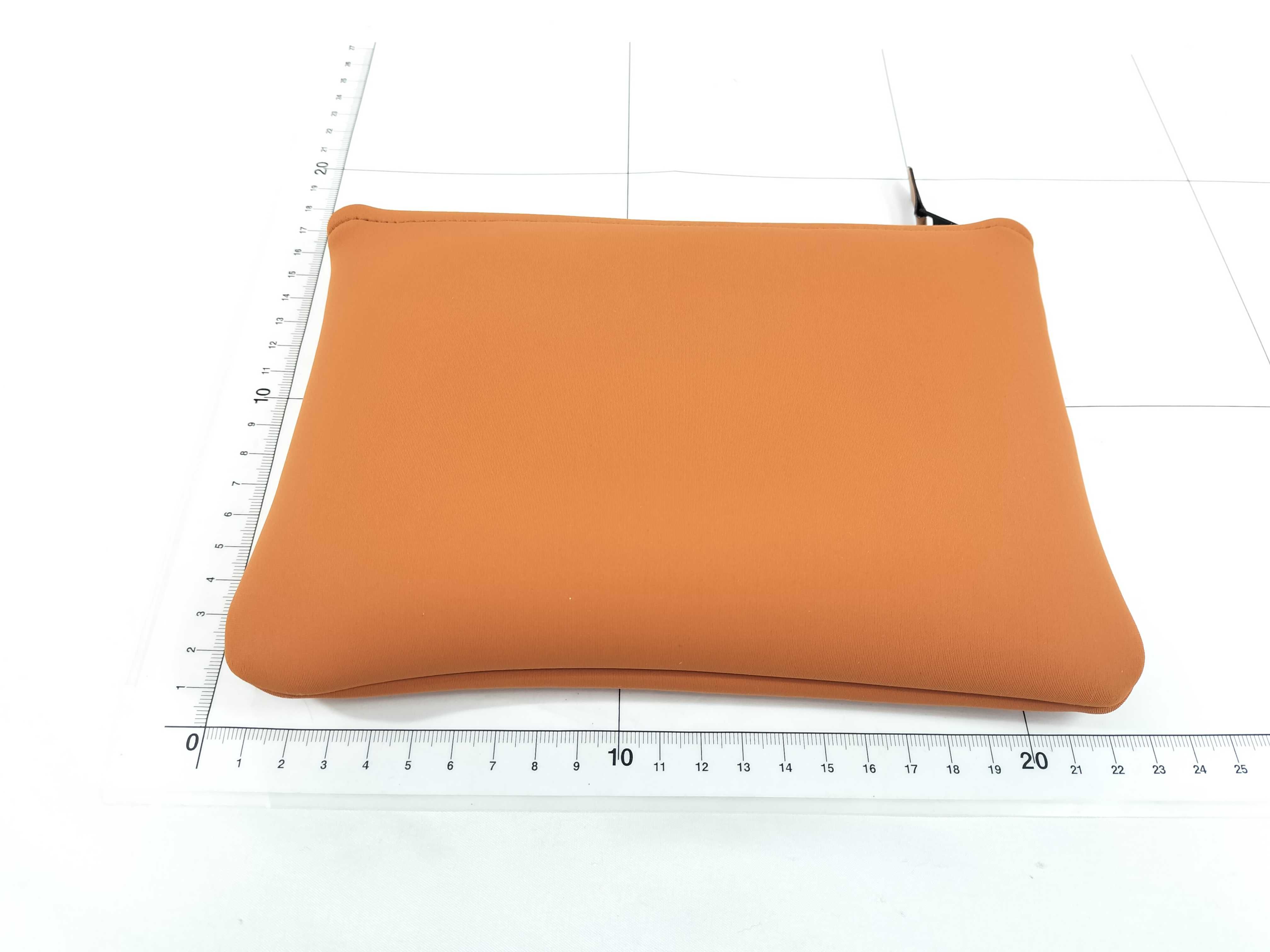 NeoBain Canoe H PM Pouch — view 2