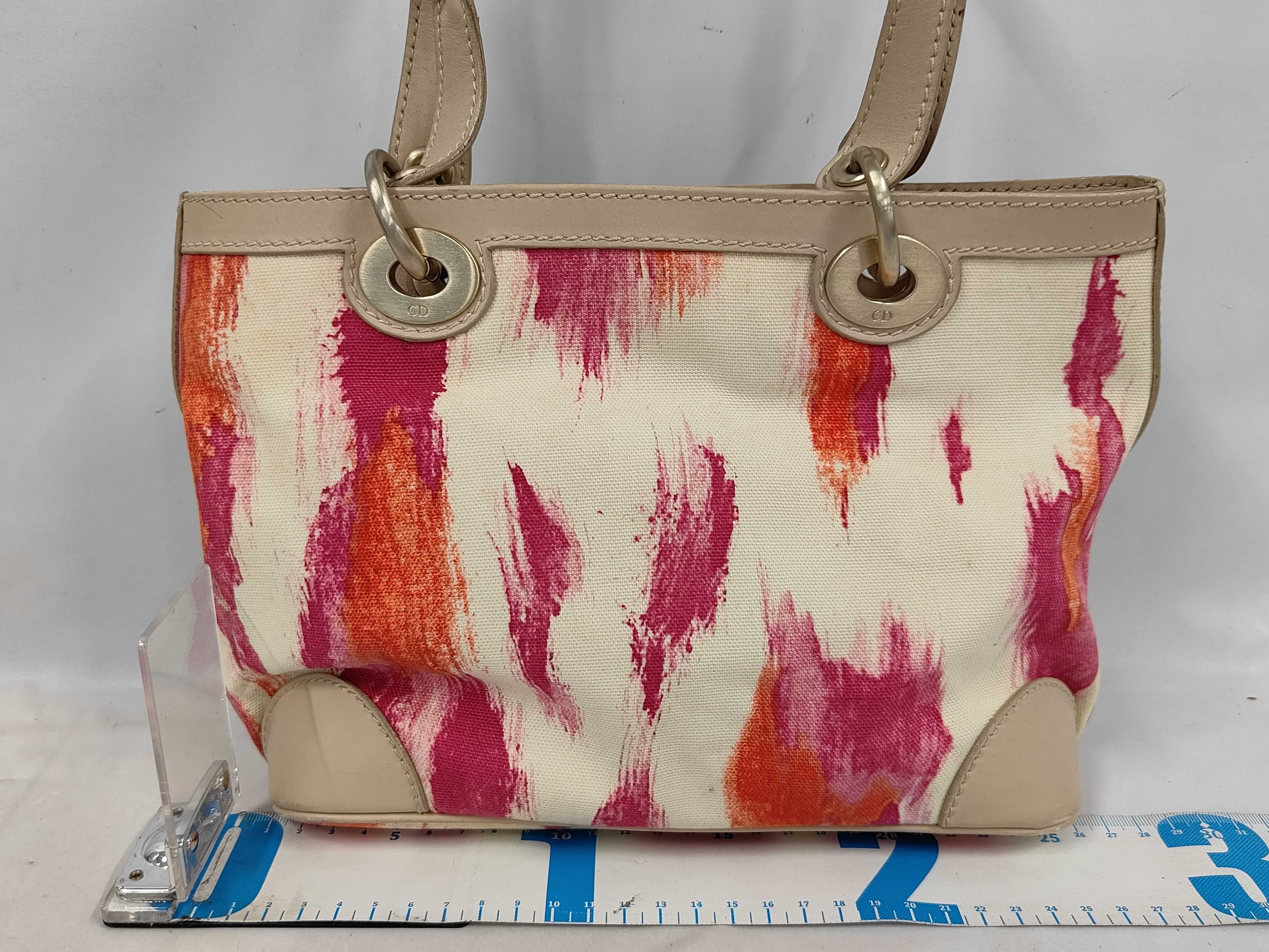 handbag — view 2