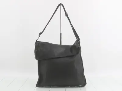 Shoulder bag, black leather