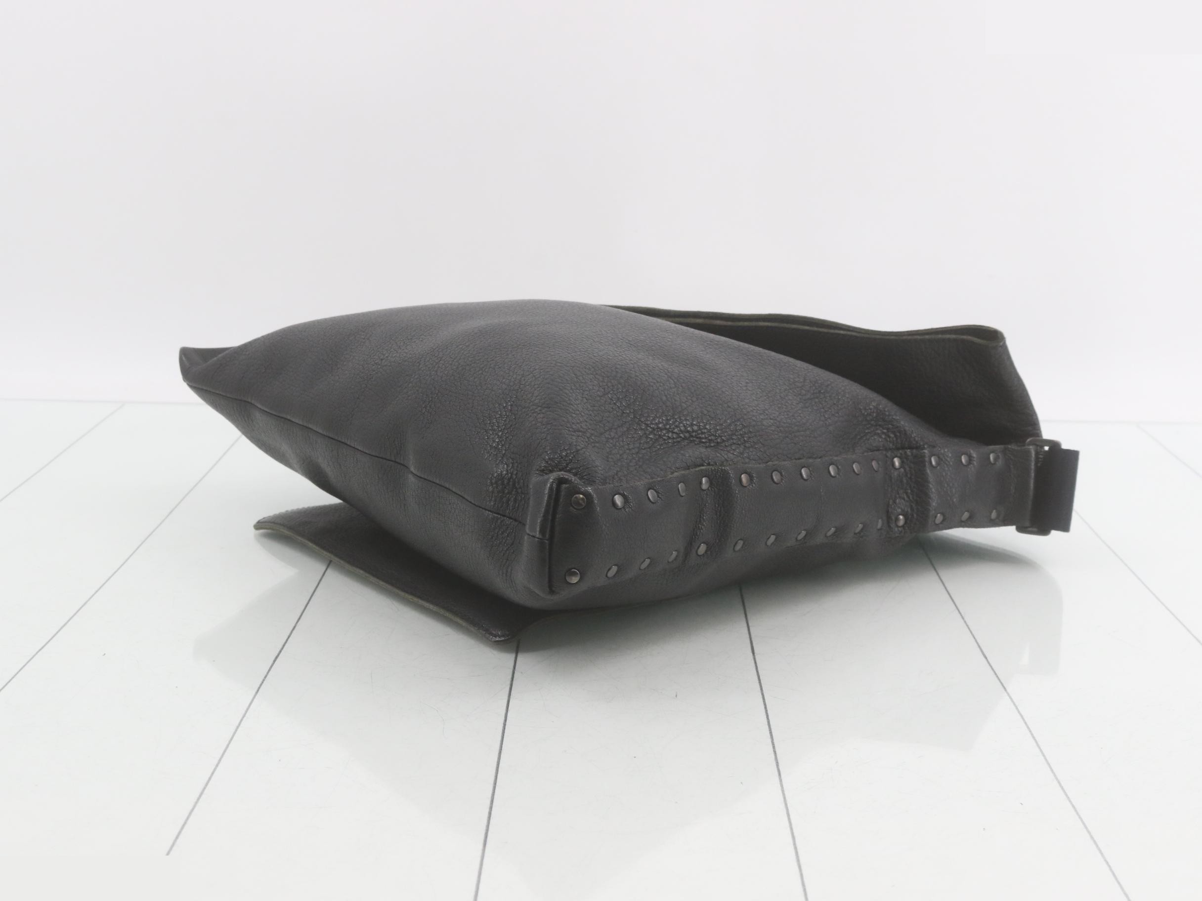 Shoulder bag, black leather — view 6