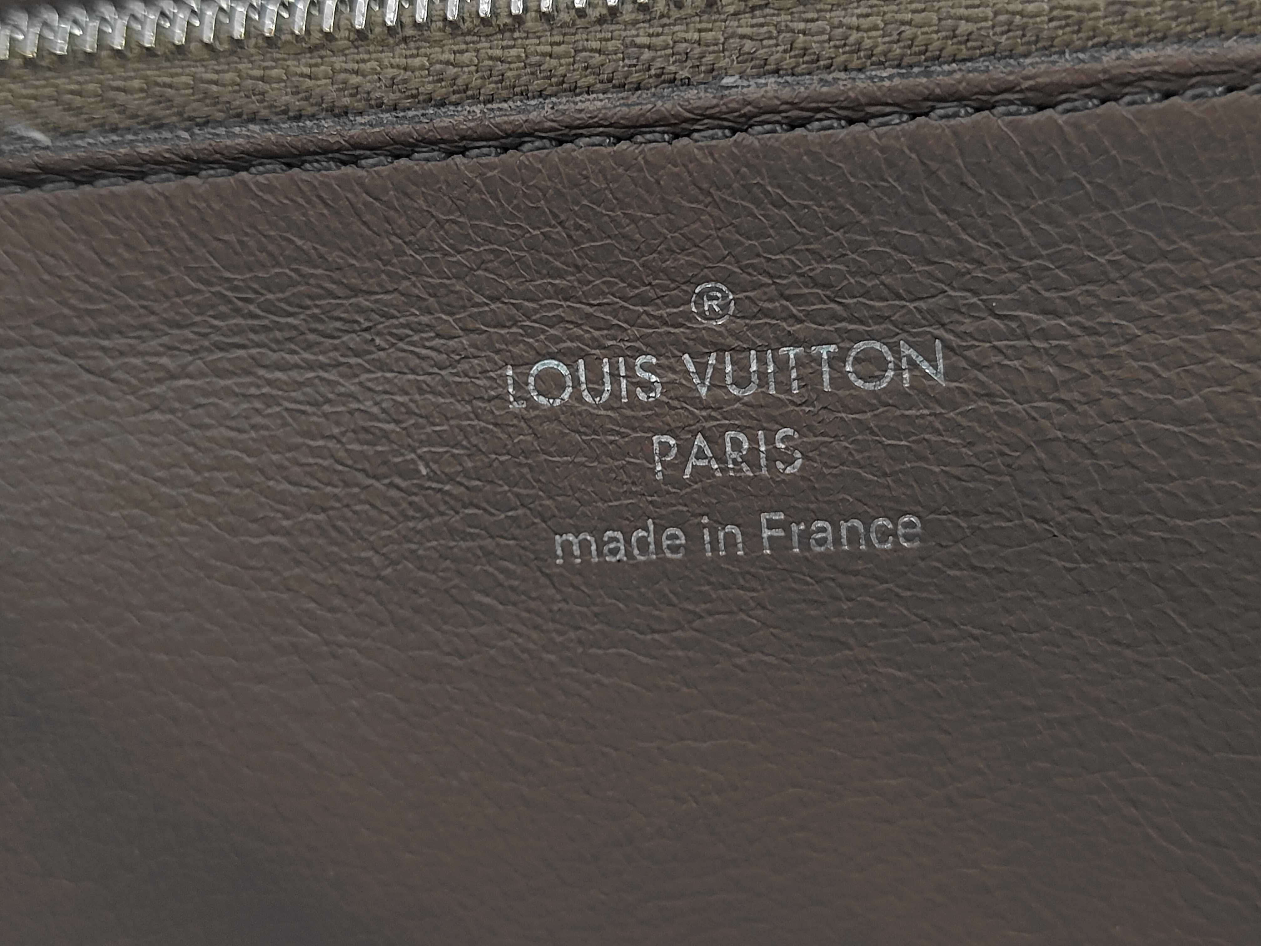 Monogram Portefeuille Comet Wallet — view 9