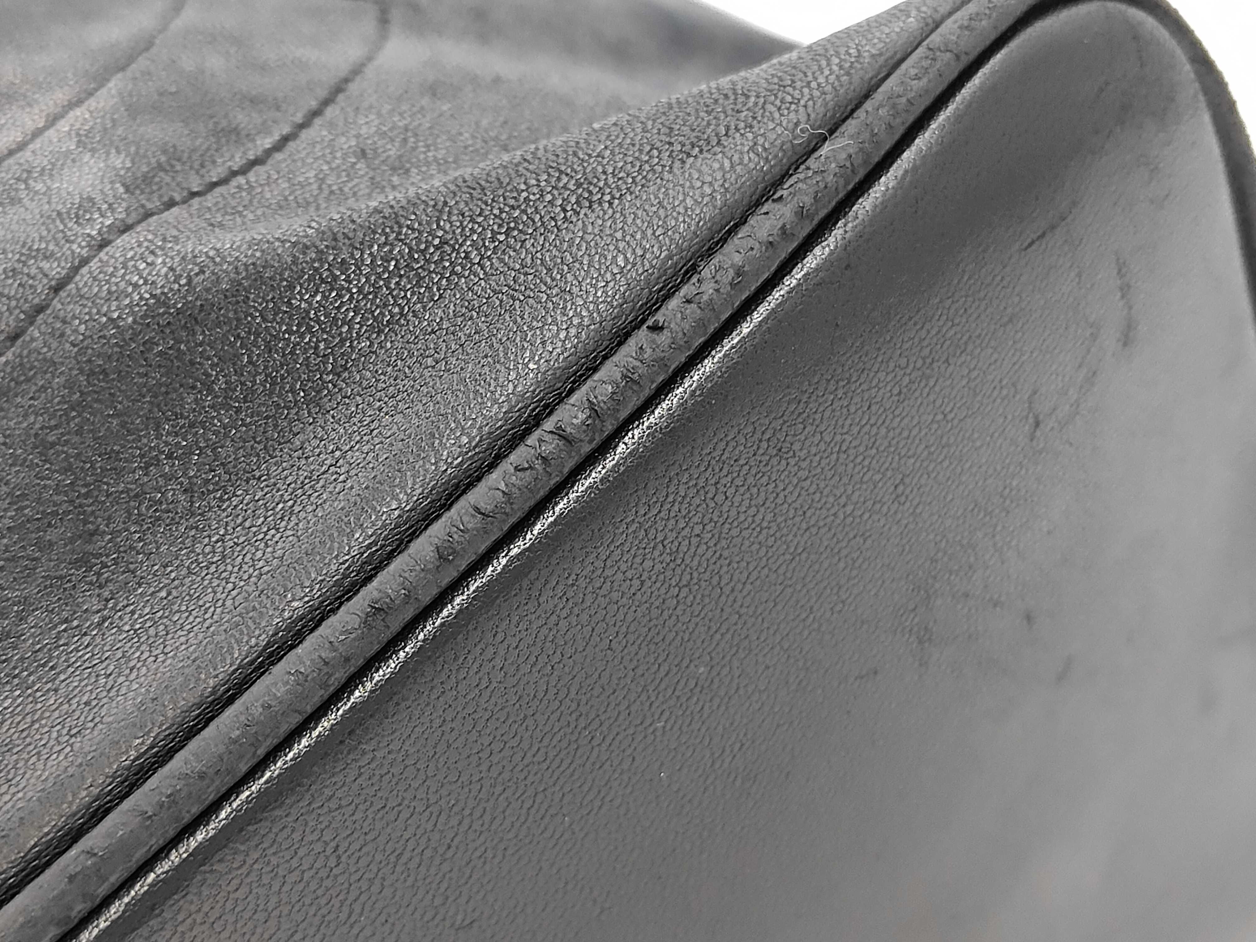 Coco Mark Chain Drawstring Shoulder Bag — view 9