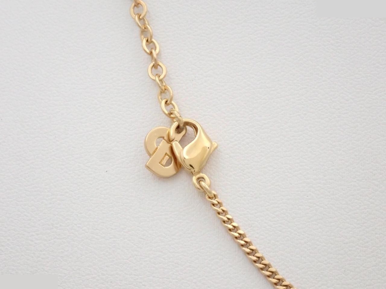 Gold necklace, chain approximately 41cm — view 2