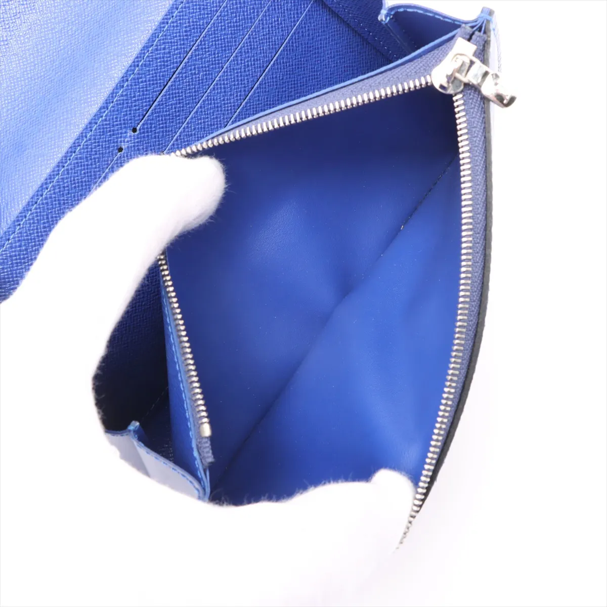 Epi Portefeuille Twist Chain M62215 Blue — view 6