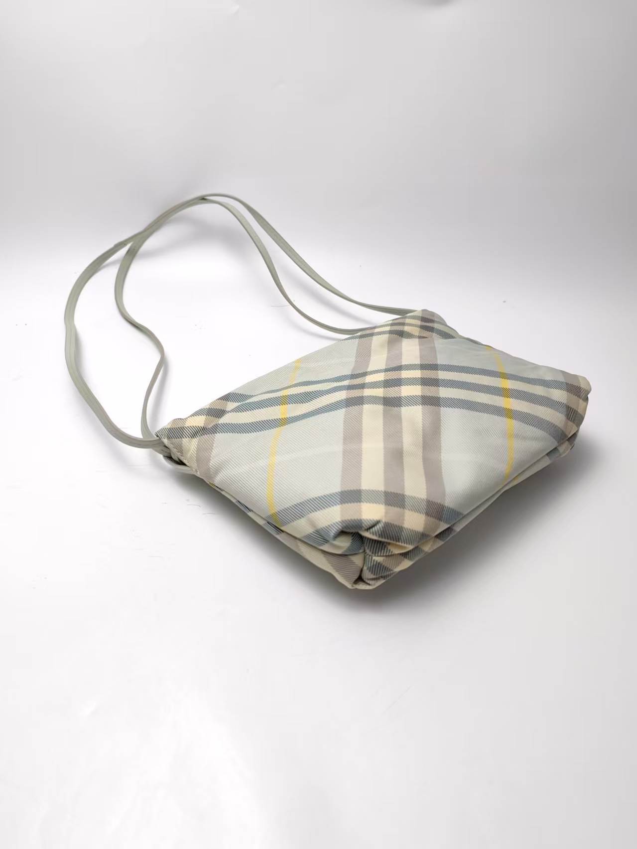 【*Shipped from: China*】BURBERRY Canvas Shoulder Bag — view 4