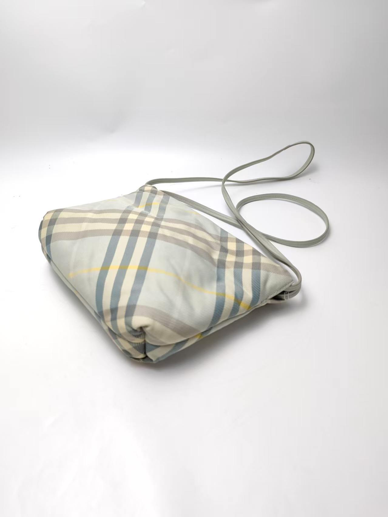 【*Shipped from: China*】BURBERRY Canvas Shoulder Bag — view 5